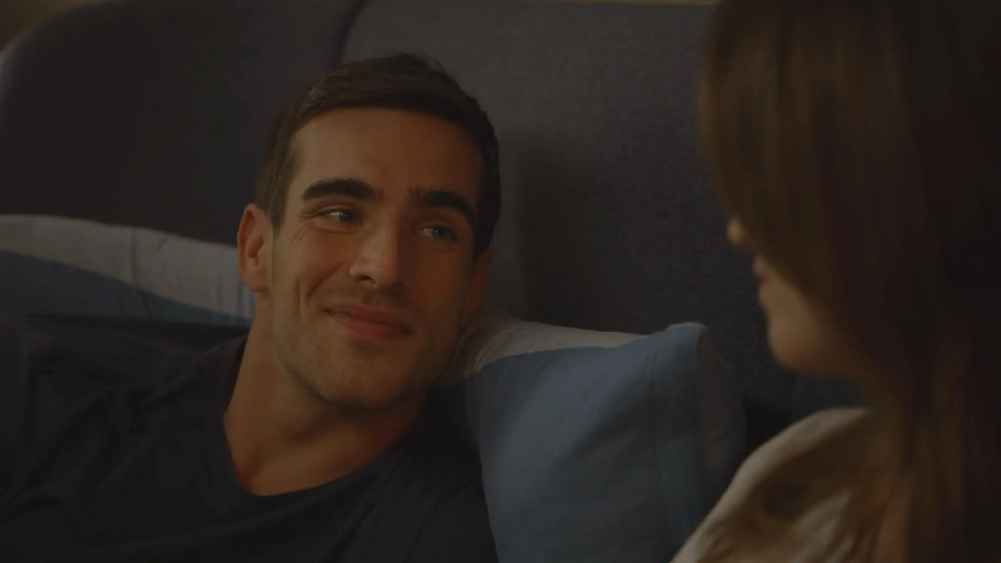 Martin (Adam Bardy) 