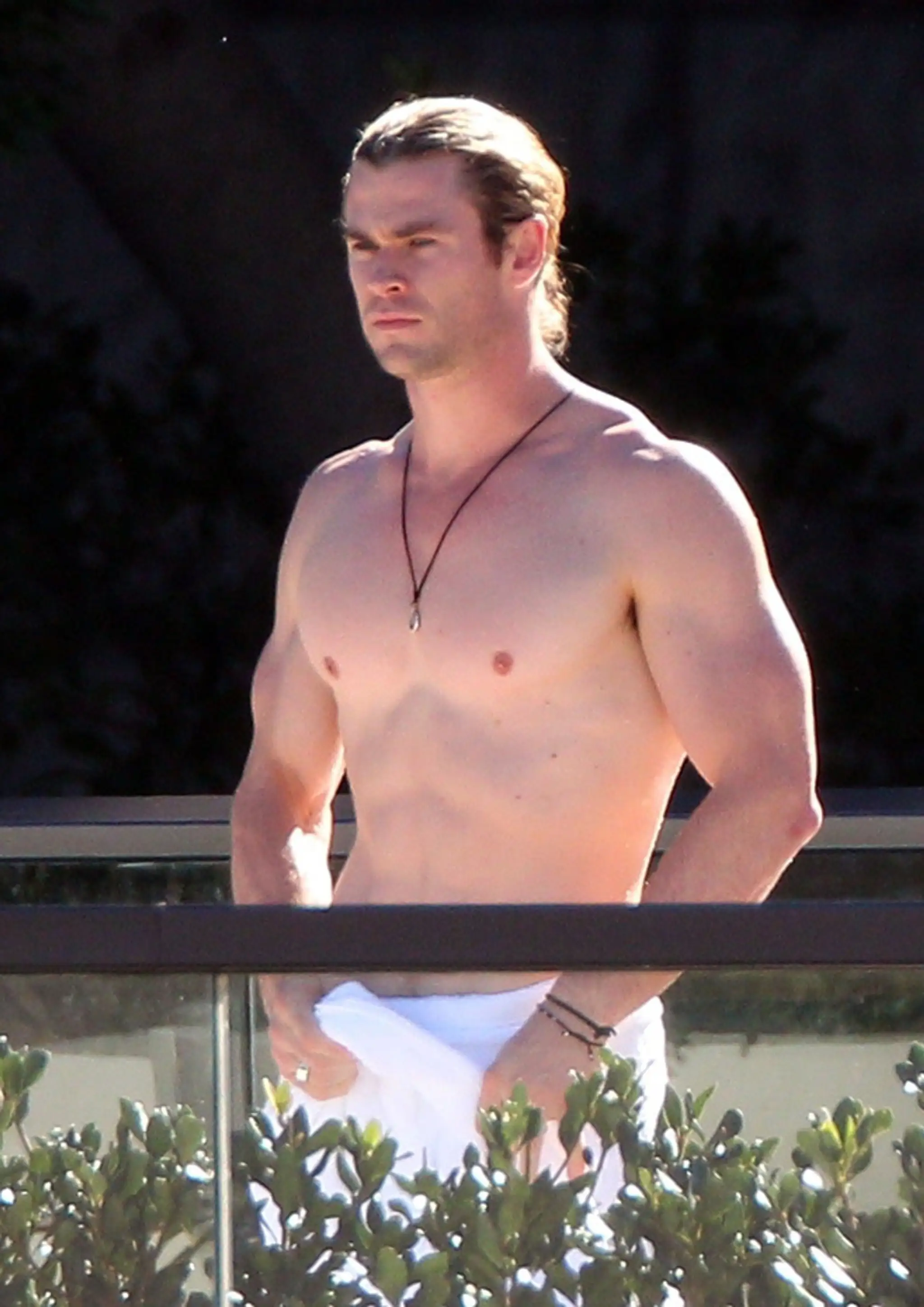 Chris Hemsworth v austrálskom hoteli