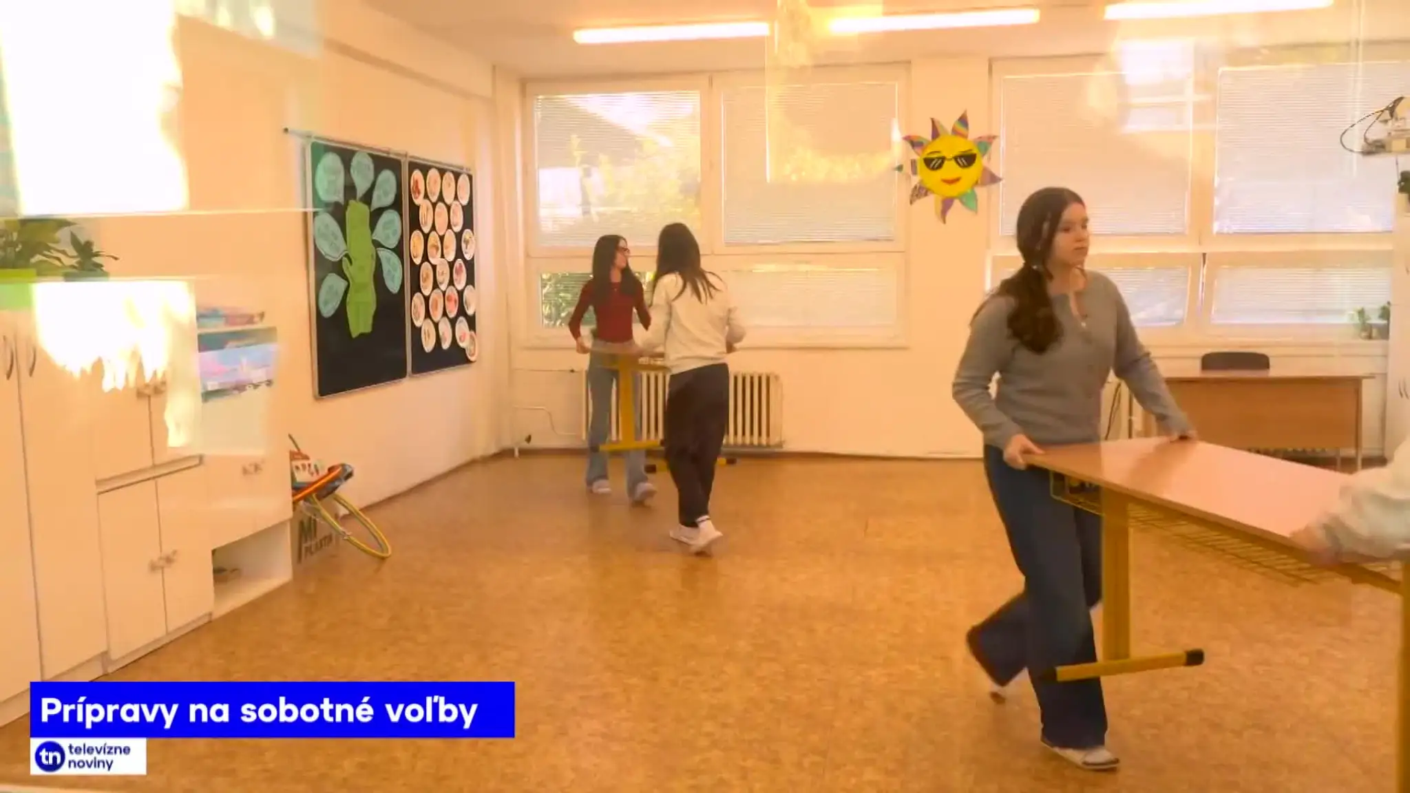 2026-10-23-TN-4-Pripravy-na-sobotne-volby