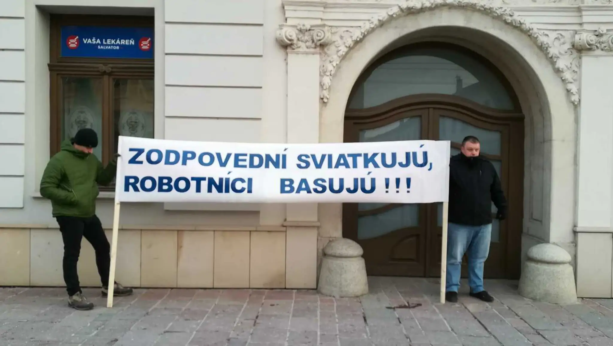 Súd v Prešove rozhoduje o trojici obvinených za výbuch.