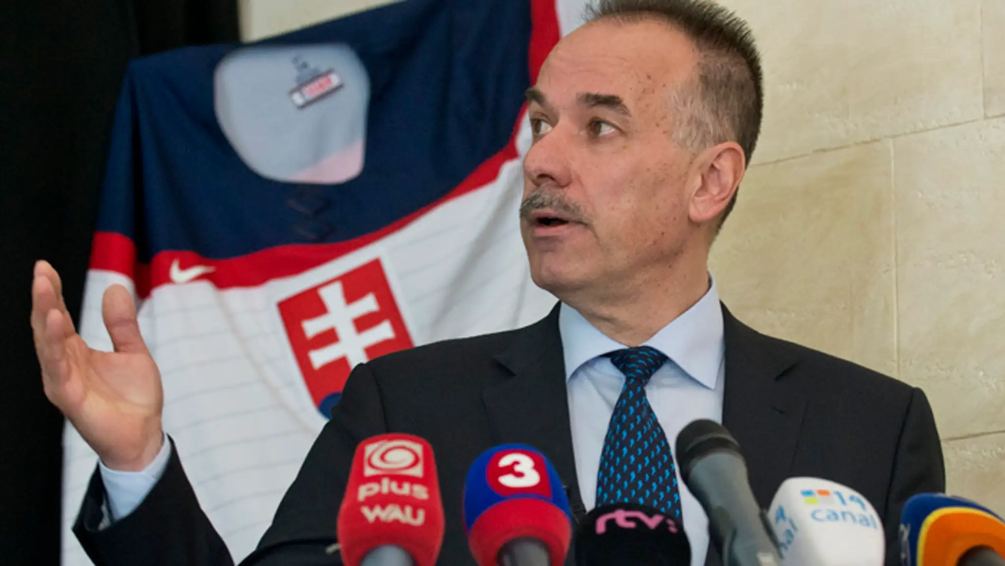 Igor Nemeček.