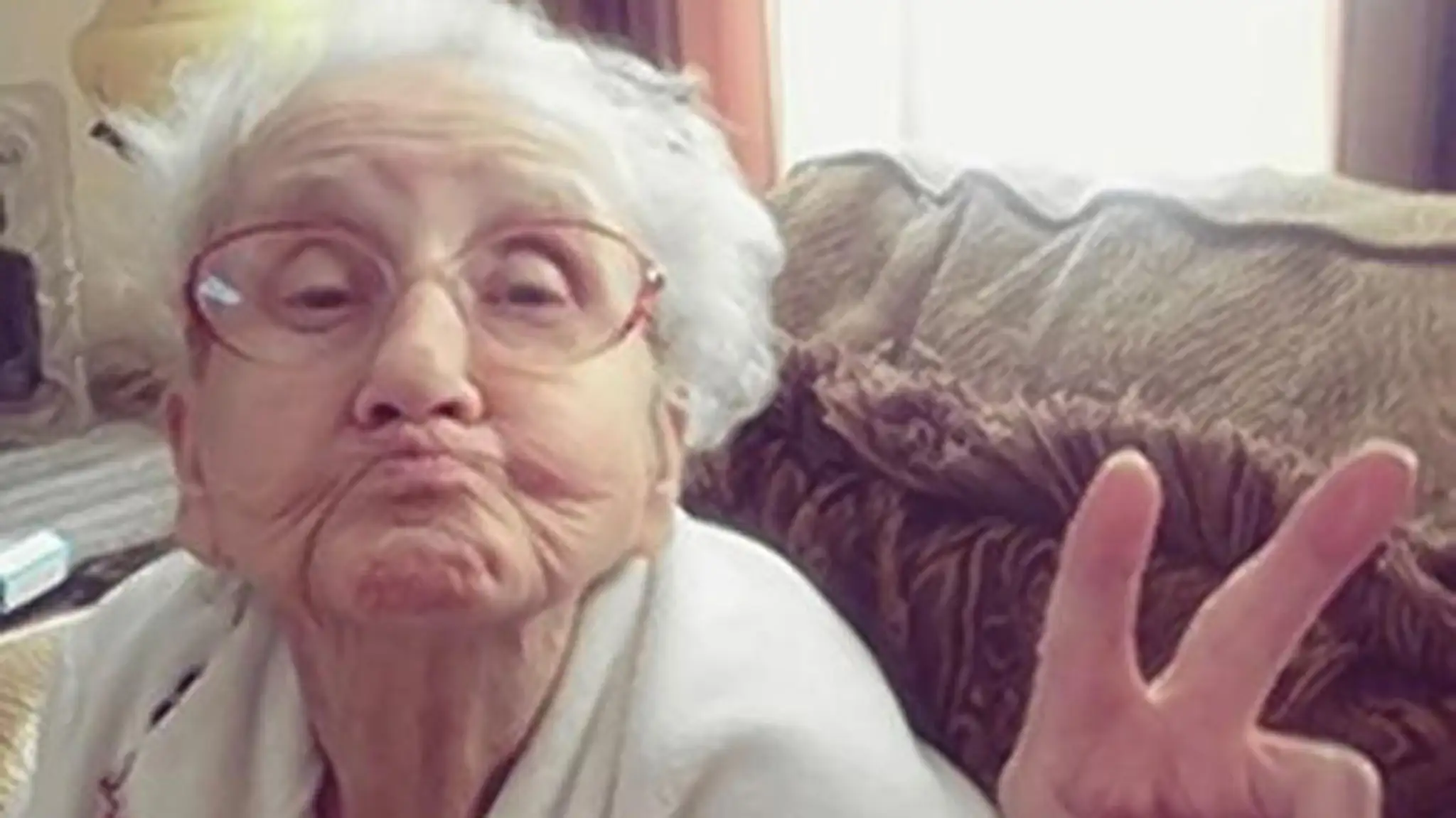 grandma19f-2-web.jpg