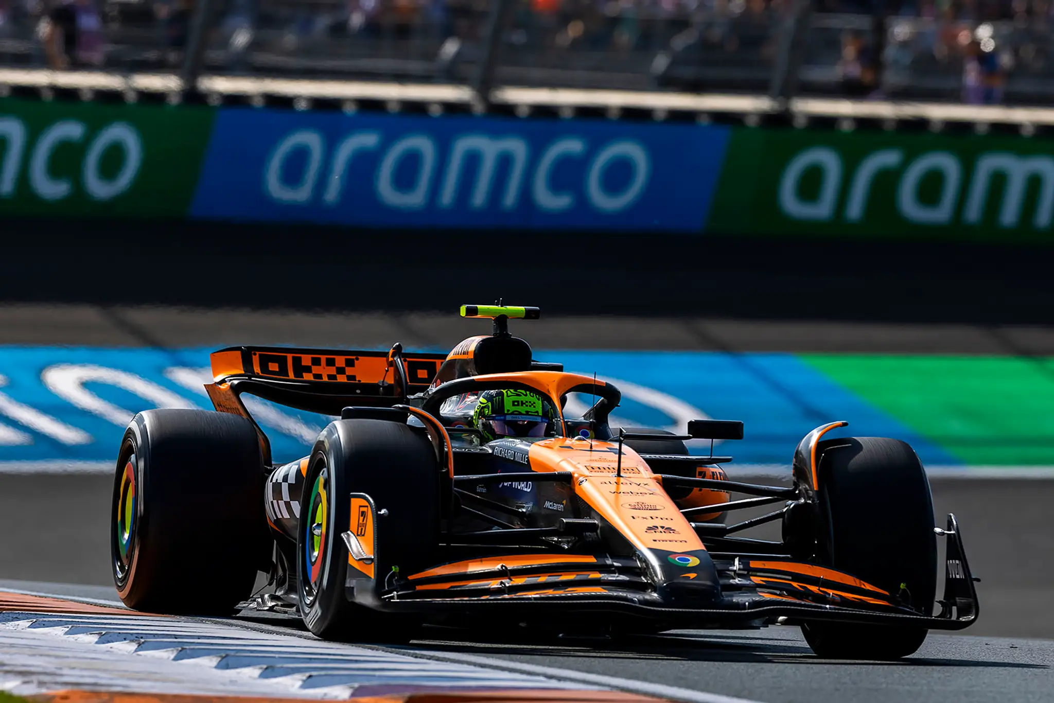 Lando Norris na McLarene dominoval celý víkend.