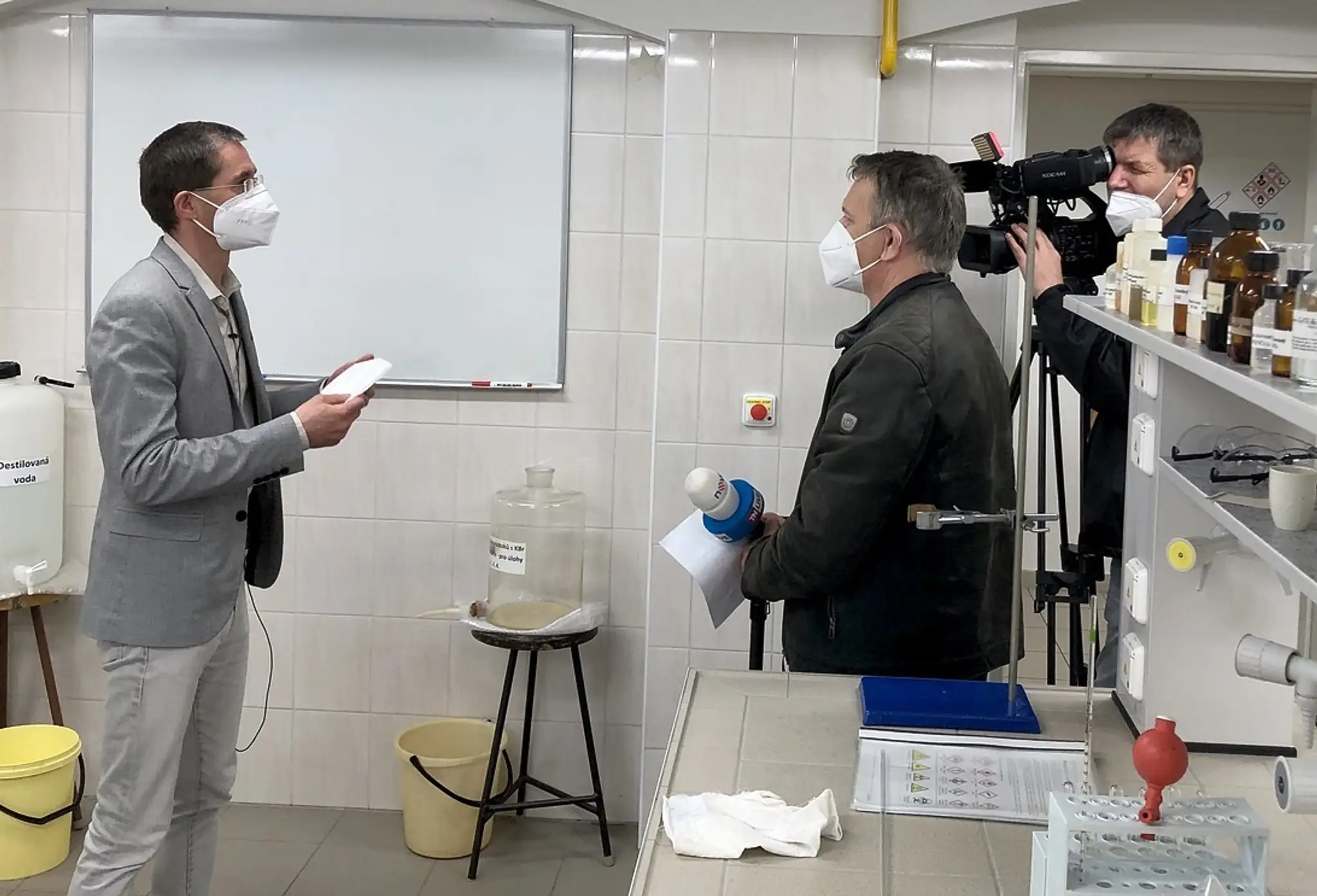 Čerskí vedci vyvinuli rúška, ktoré sa rozložia v prírode