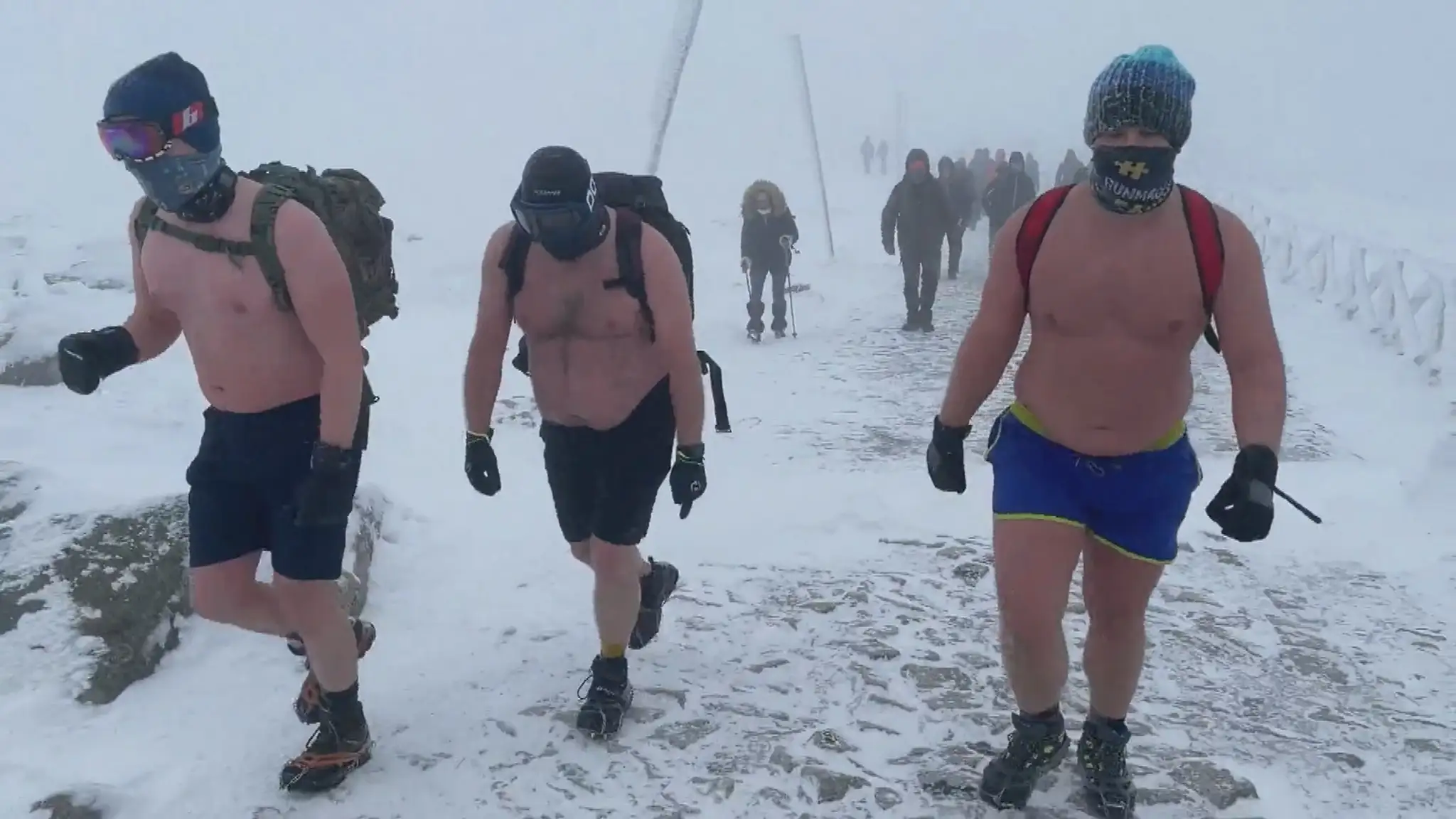 Otužilí turisti v Poľsku