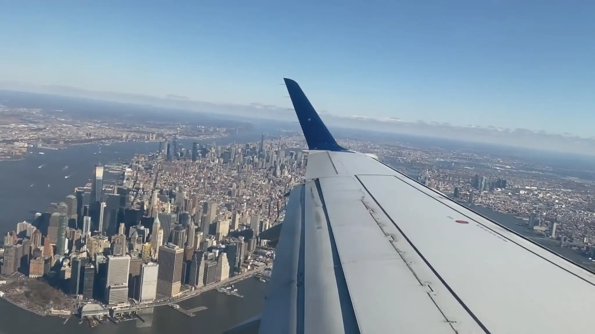 Let nad New Yorkom