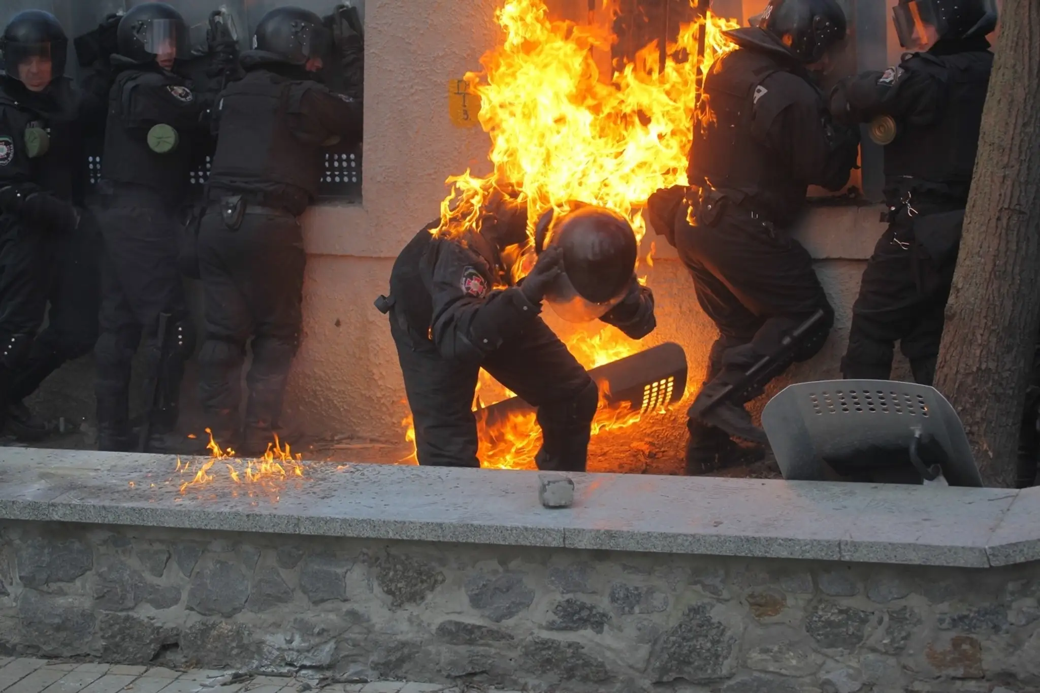 Horiaci policajt na Ukrajine