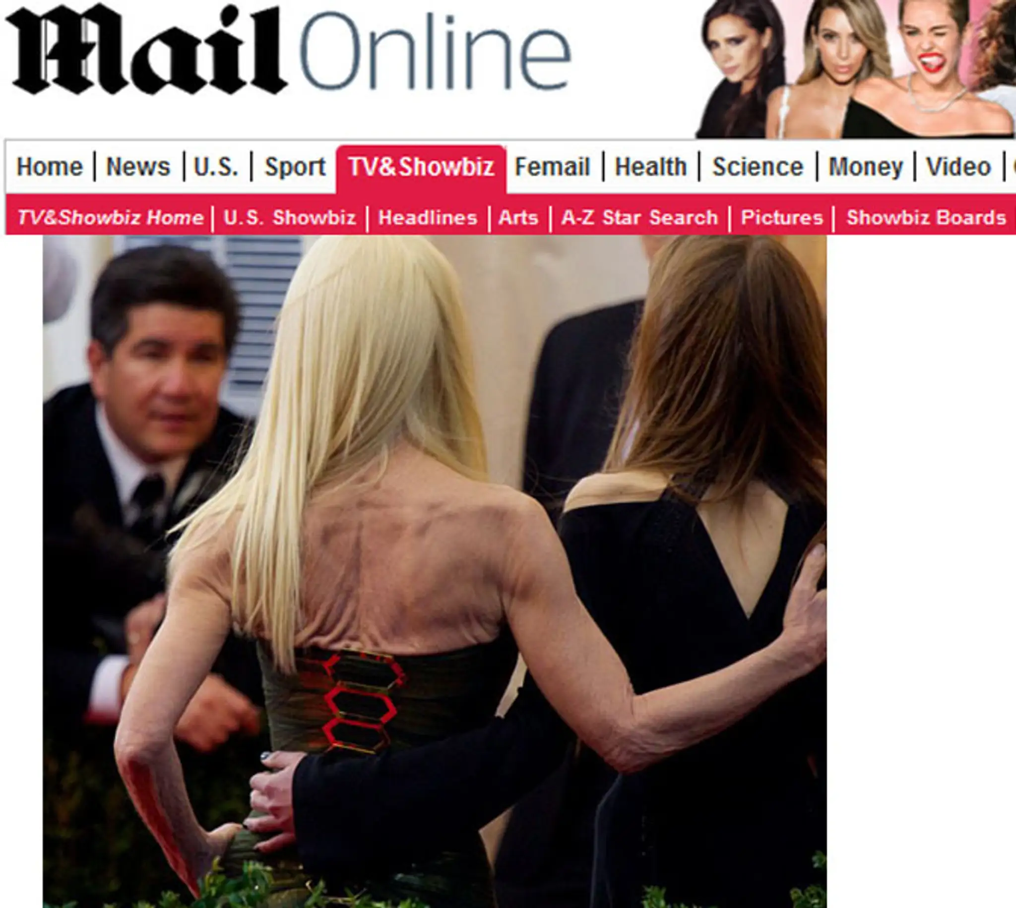 donatella versace chrbat.jpg