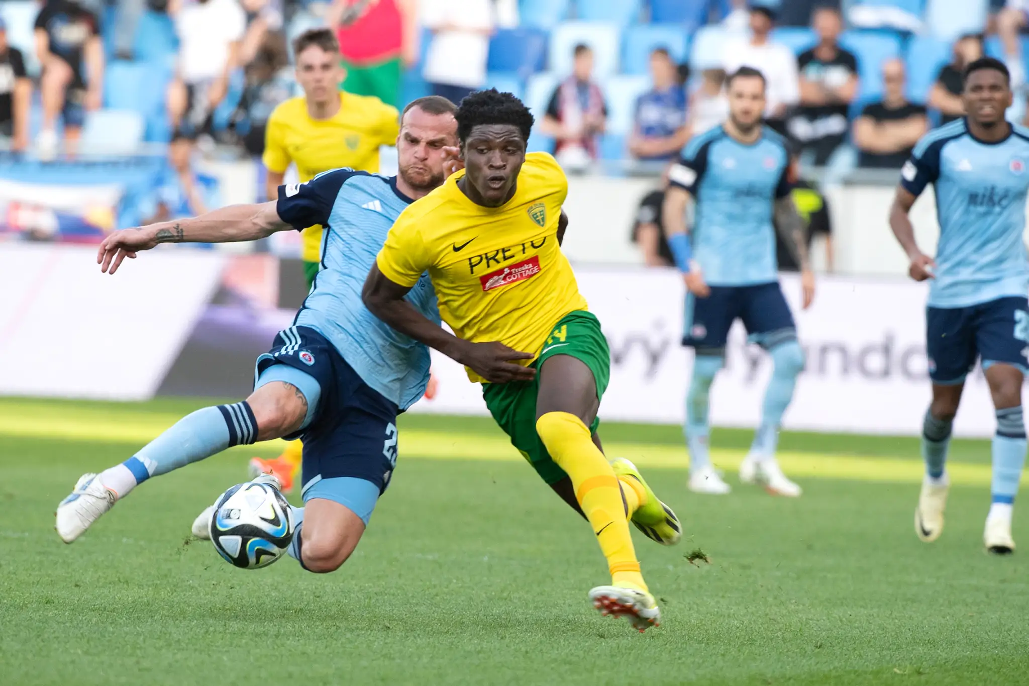 Momentka zo zápasu Slovan - Žilina