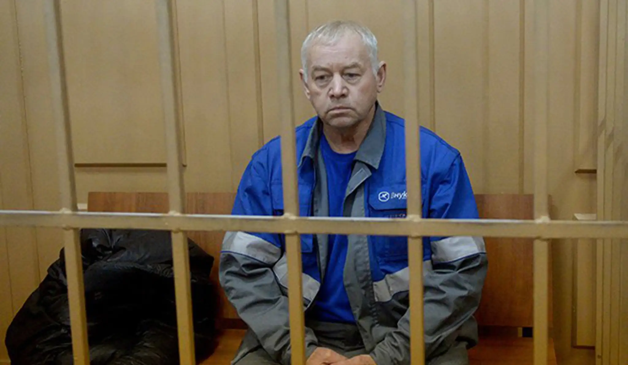 Vodič snehového pluhu na letisku Vnukovo Vladimír Martynenko.