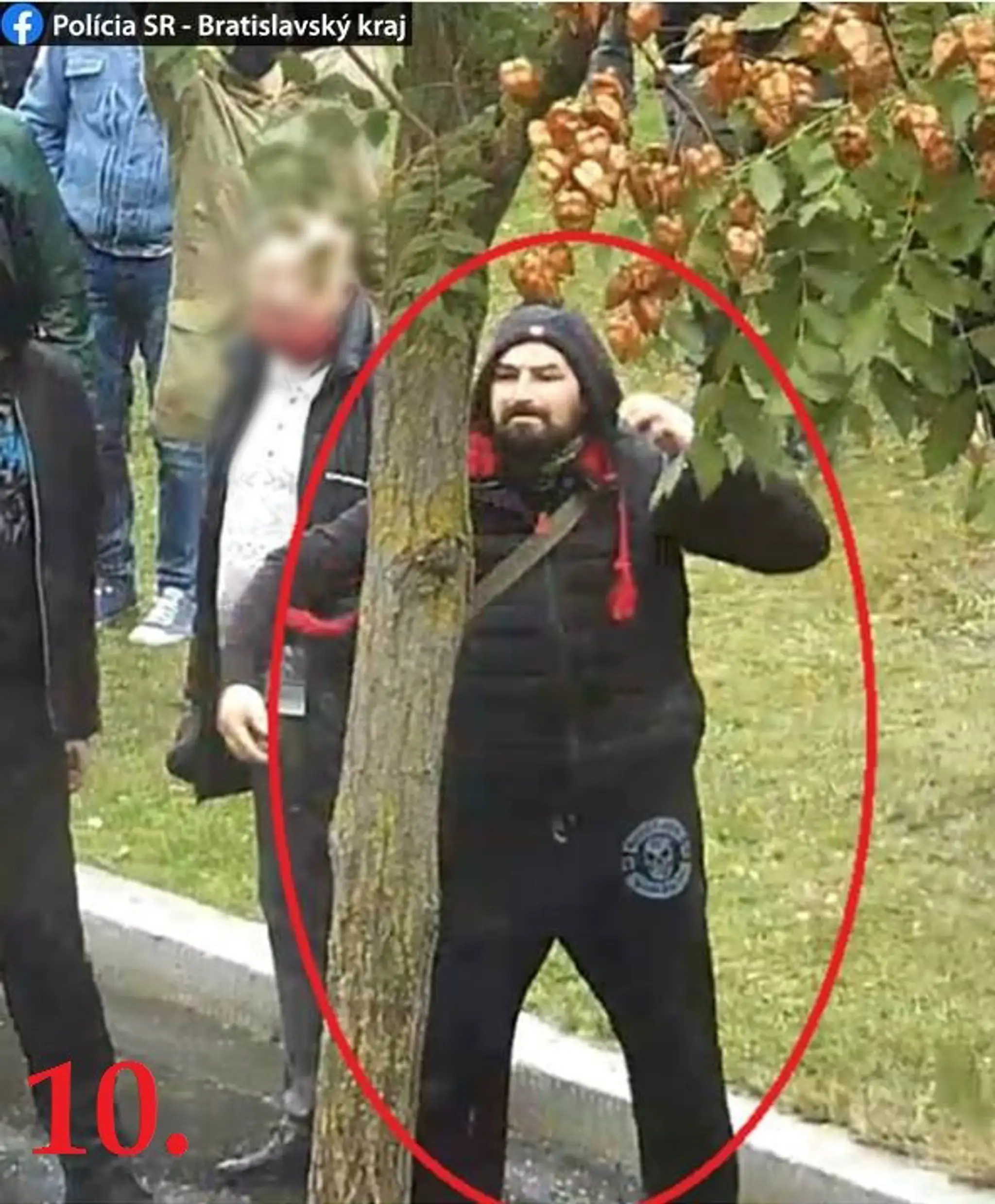 Hľadaný muž z protestu zo 17. októbra.