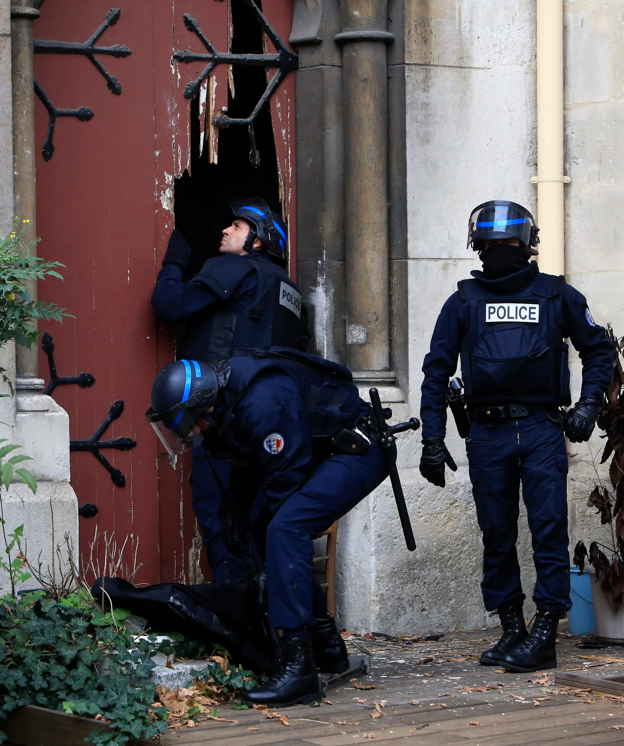 Policajná razia v Saint Denis