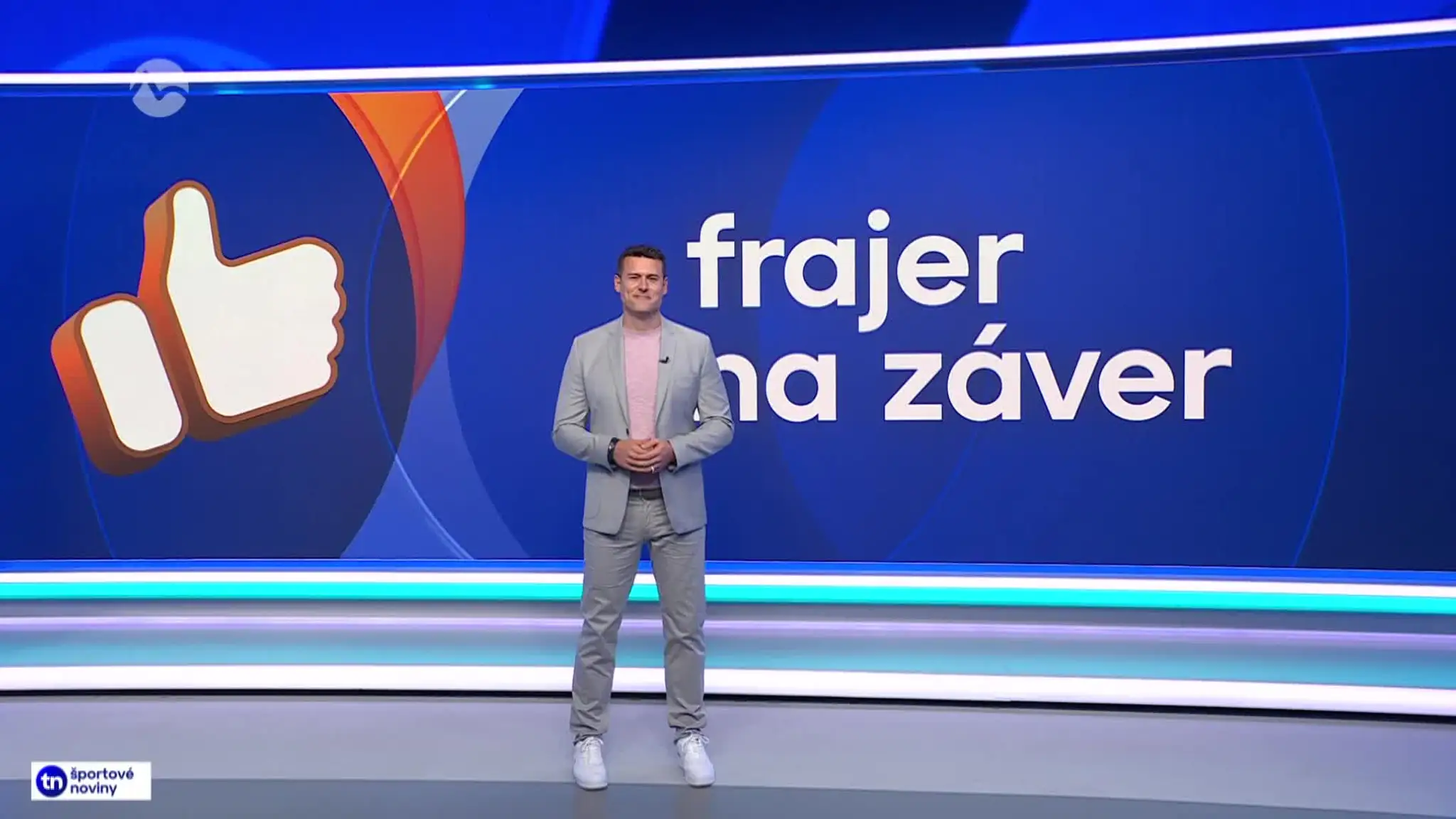2026-10-24-SN-9-Frajer-na-zaver