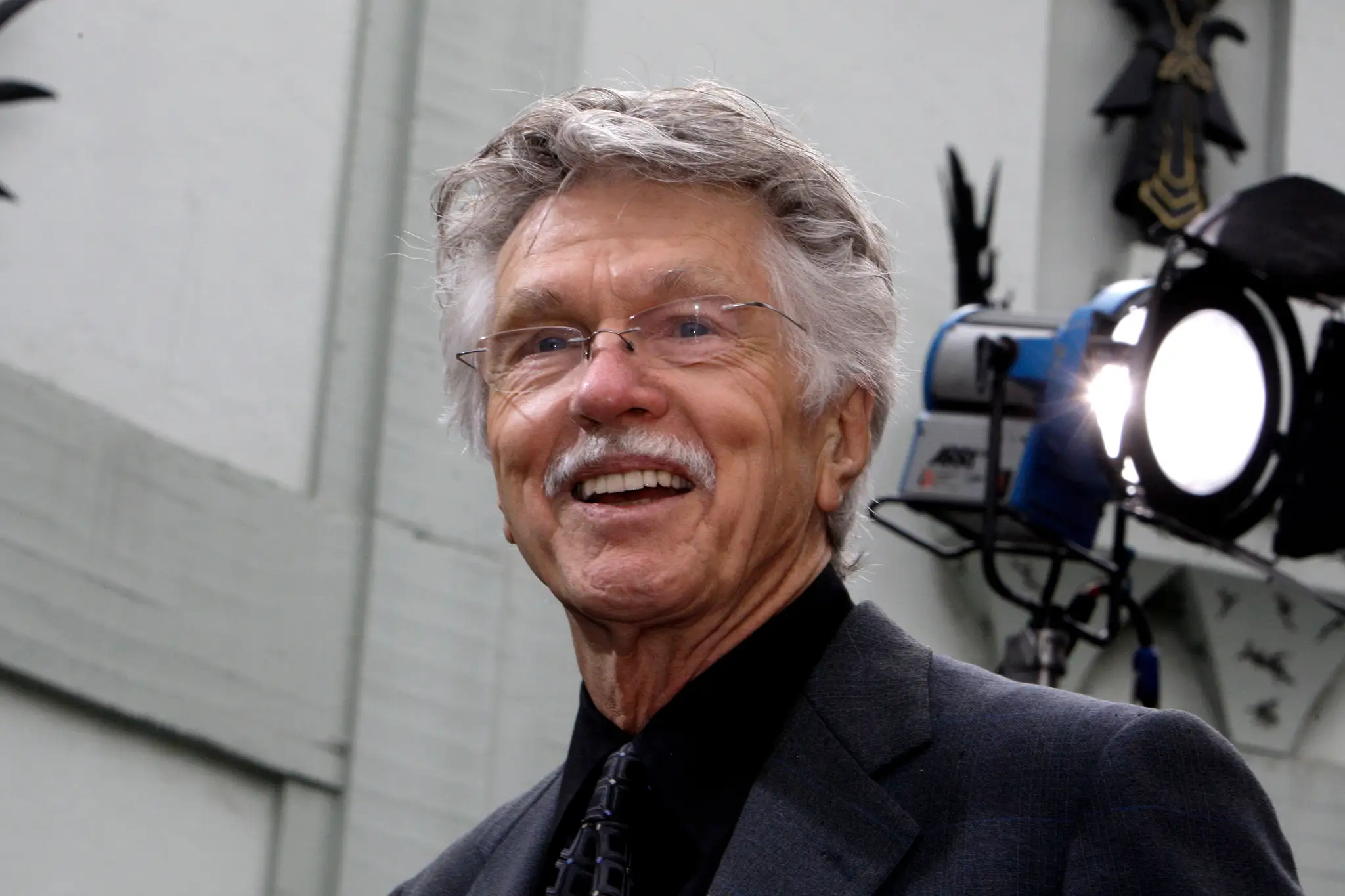 Tom Skerritt.