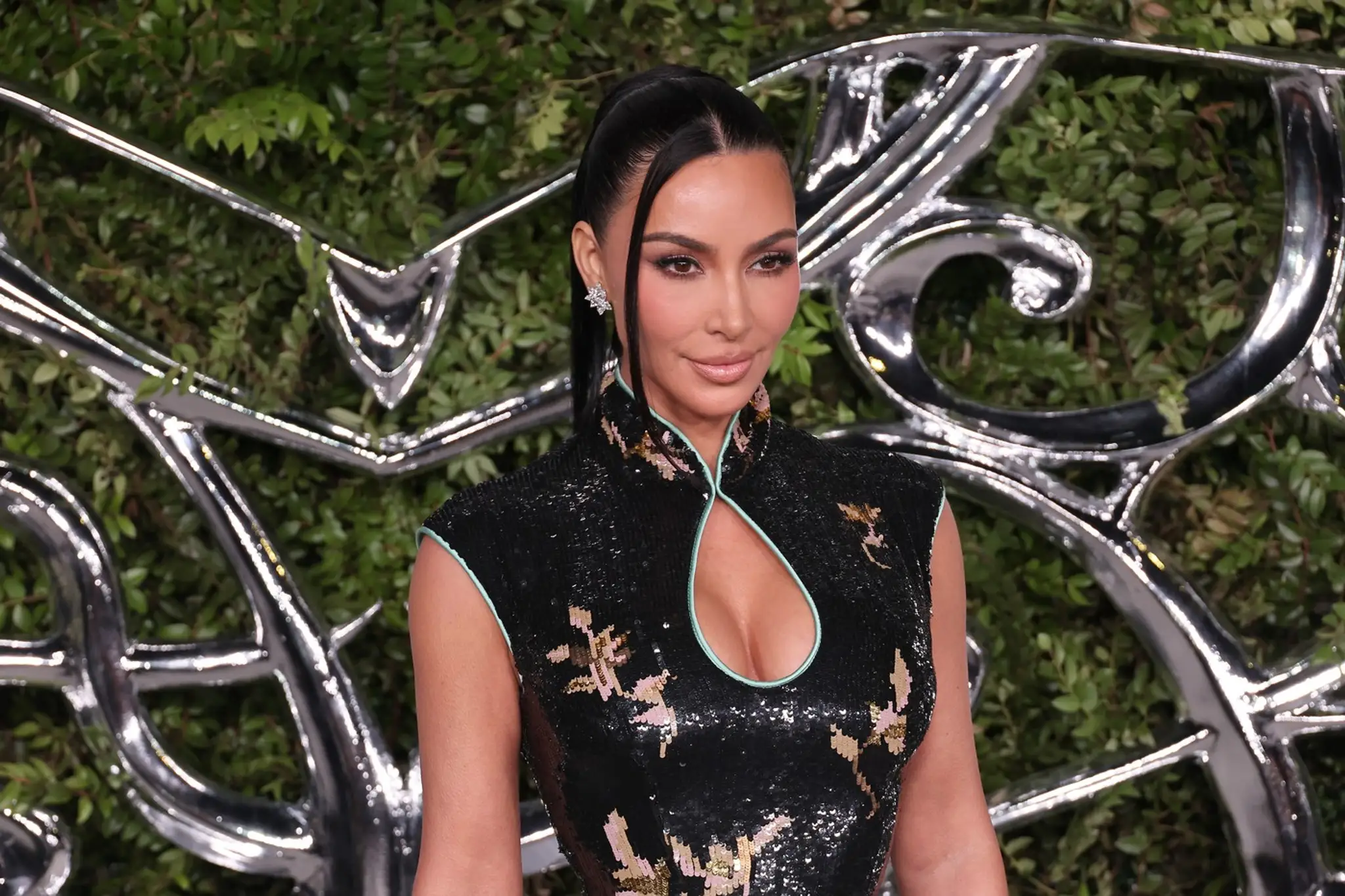 Law Roach oznámil spoluprácu s Kim Kardashian.