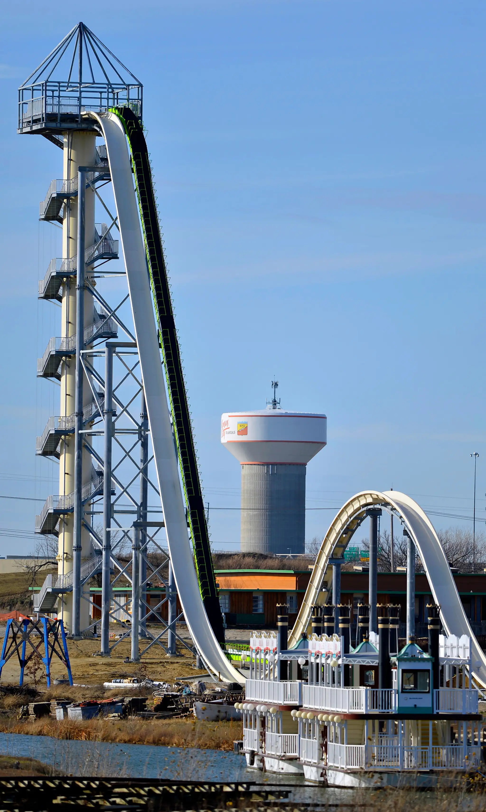 Tallest_Slide_Delay-f432bd697f11472b8157dd700469c640.JPEG