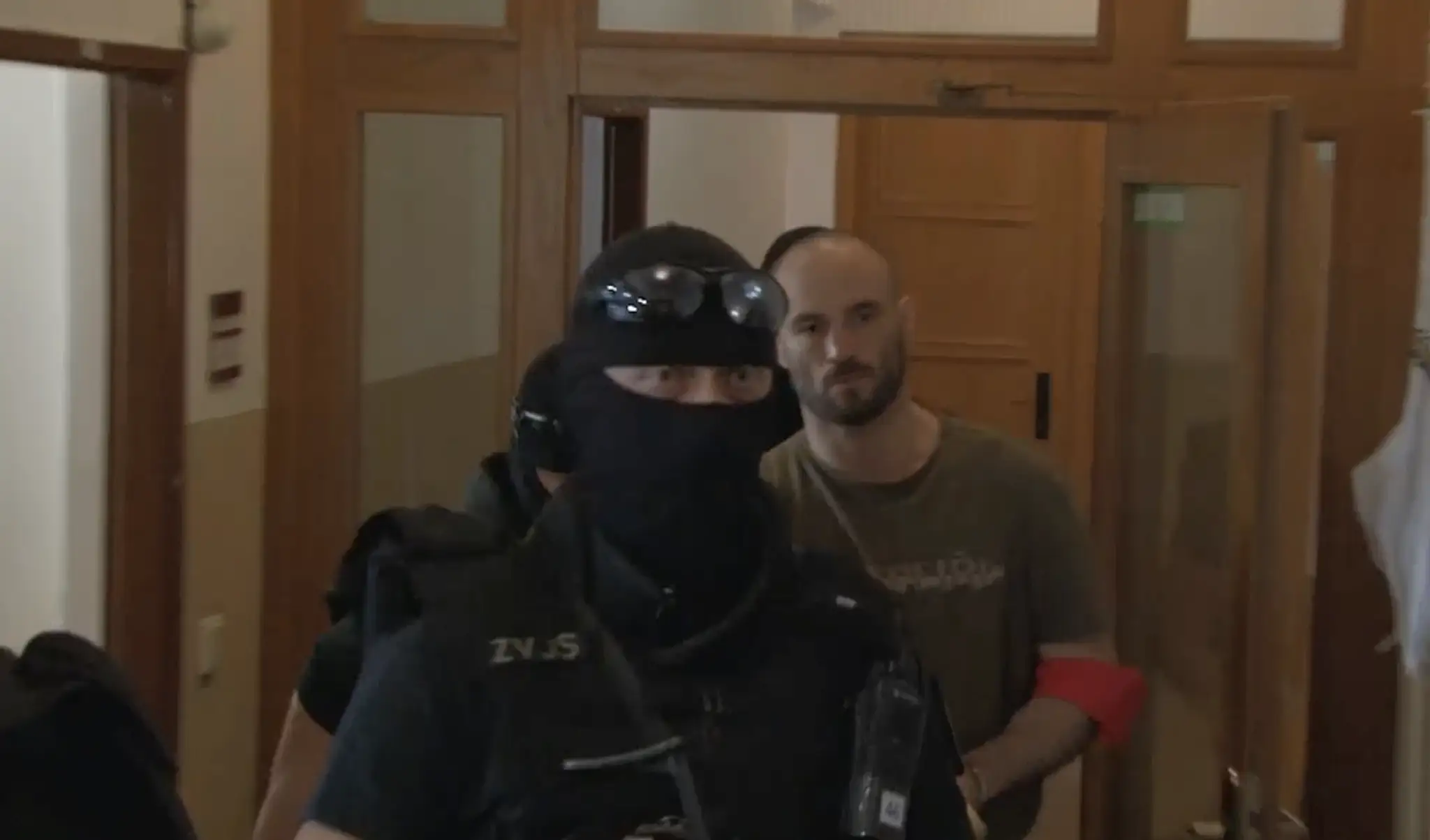 Expolicajt Ján Antoška na súde