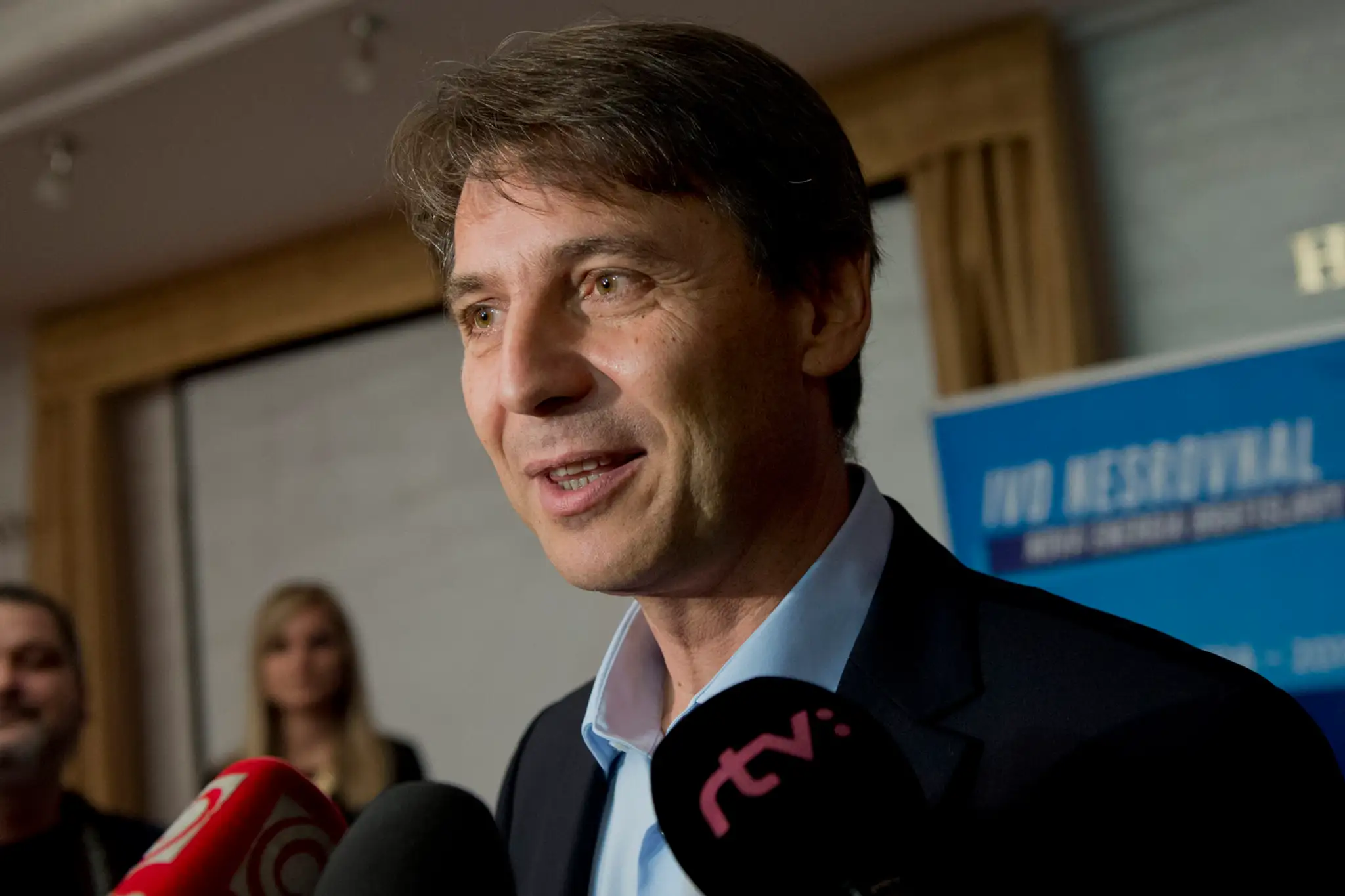 Ivo Nserovnal.