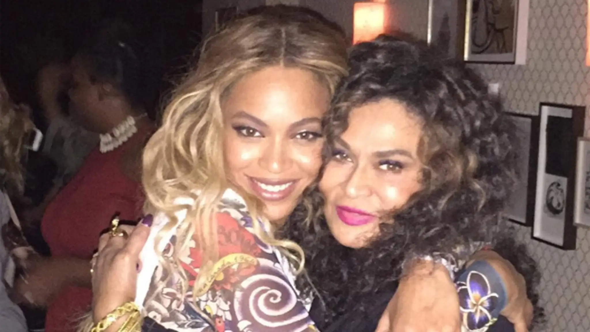 Beyonce s mamou Tinou