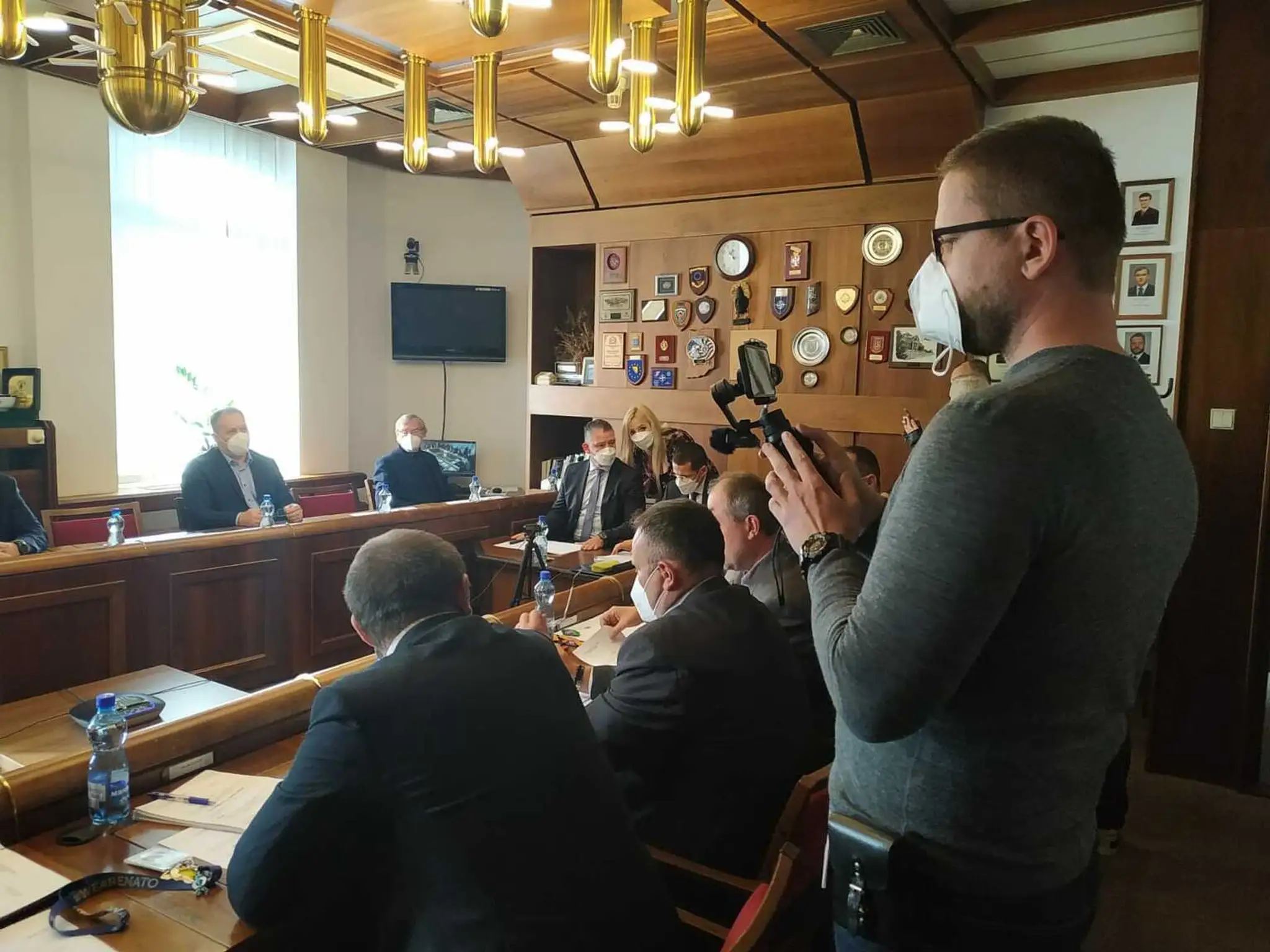 Rokovanie brannobezpečnostného výboru.