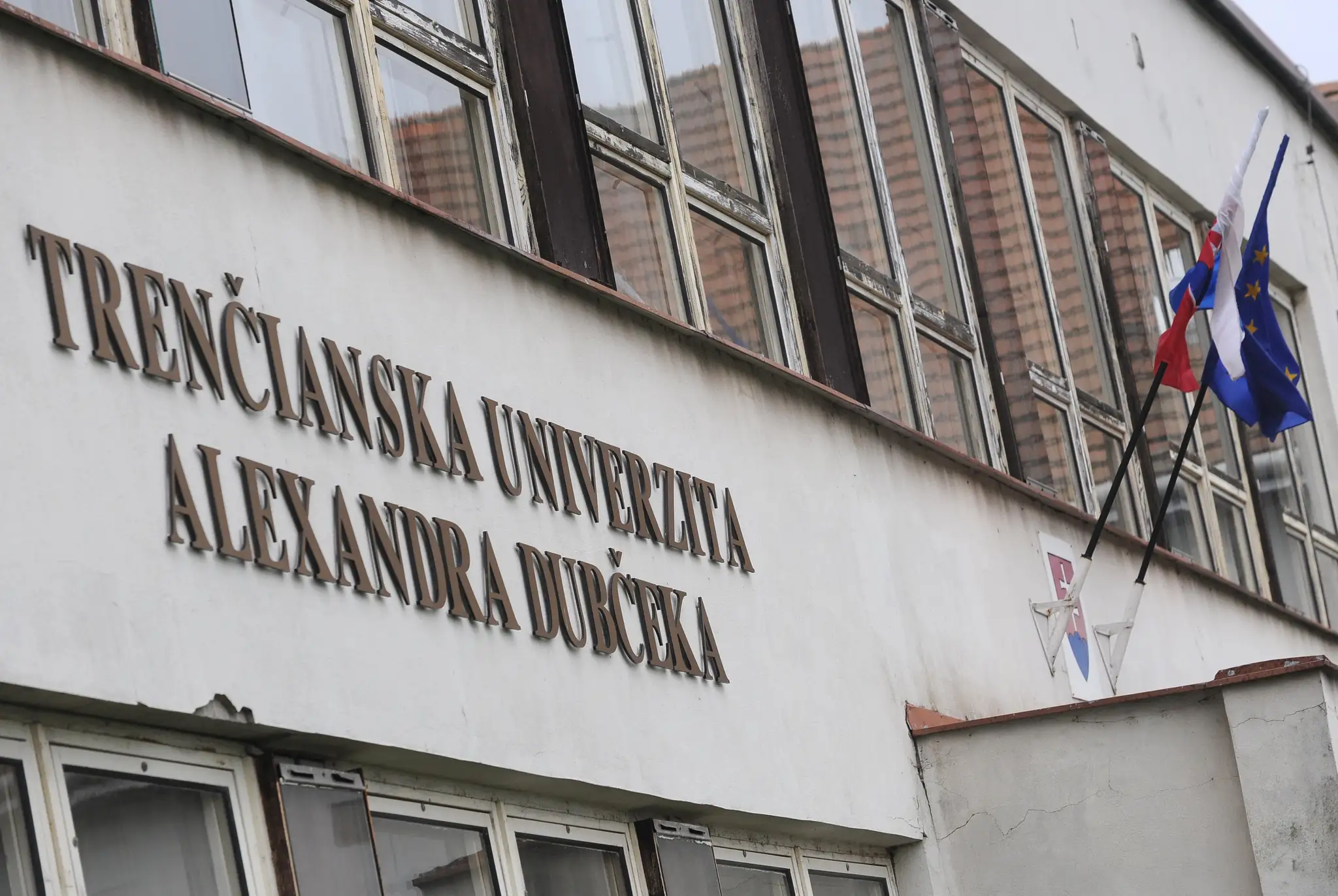Trenčianska univerzita Alexandra Dubčeka