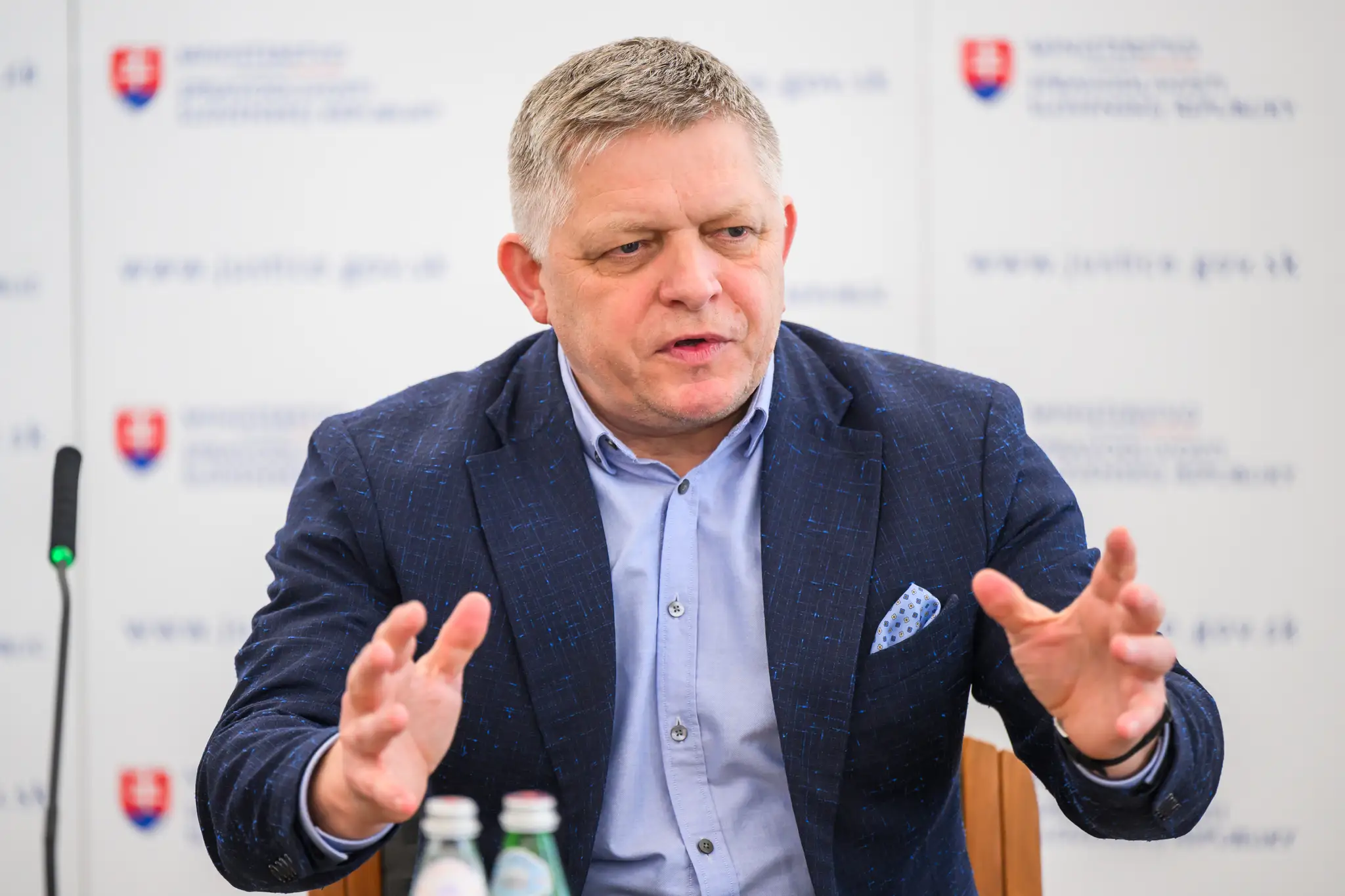 Predseda vlády SR Robert Fico (Smer-SD).