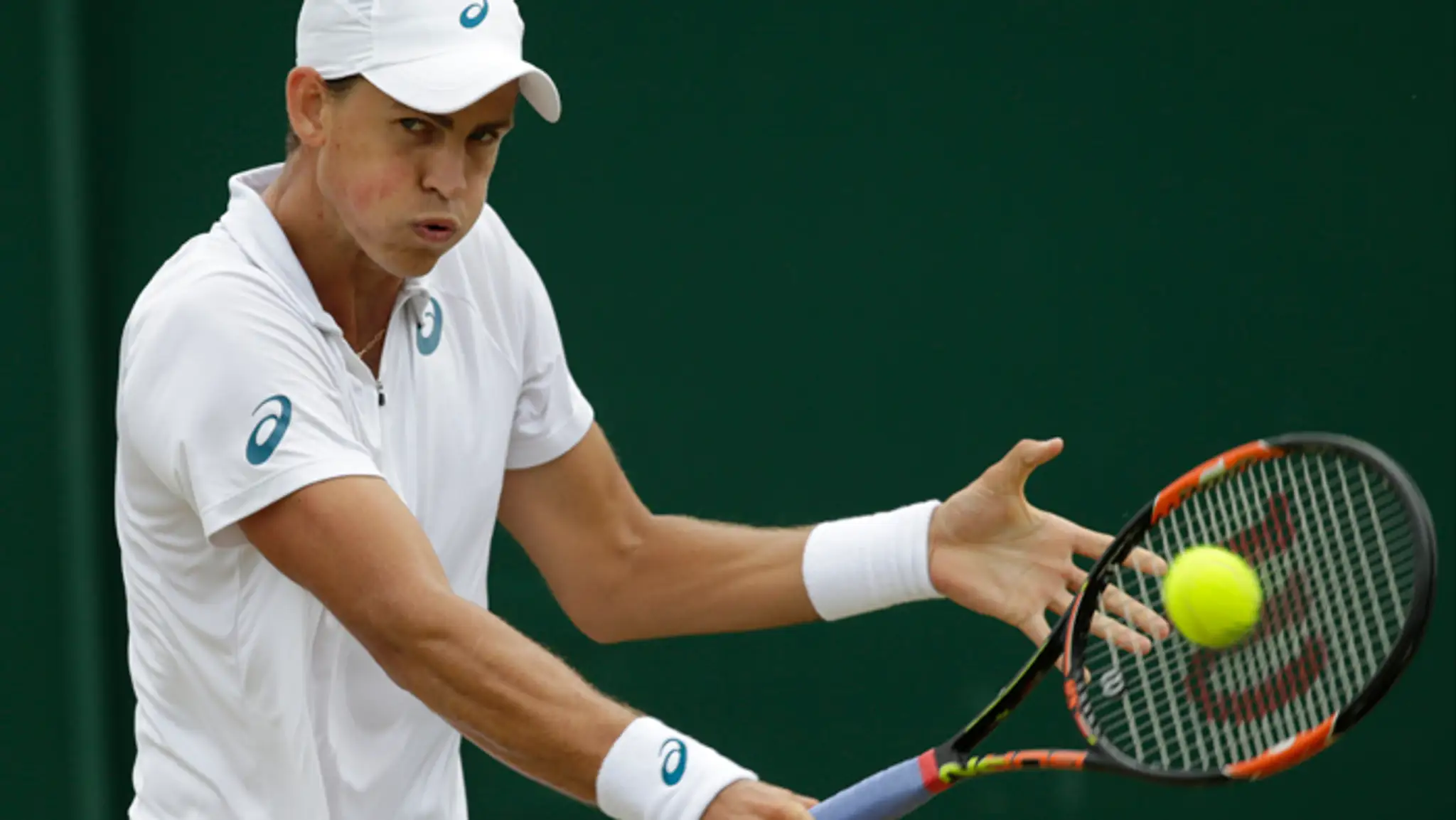 Kanadský tenista Vasek Pospisil na Wimbledone.