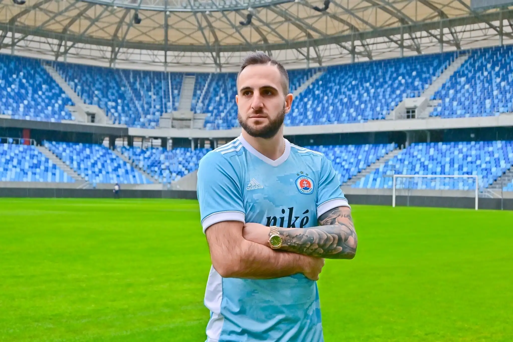   Arménsky futbalista Tigran Barseghjan.