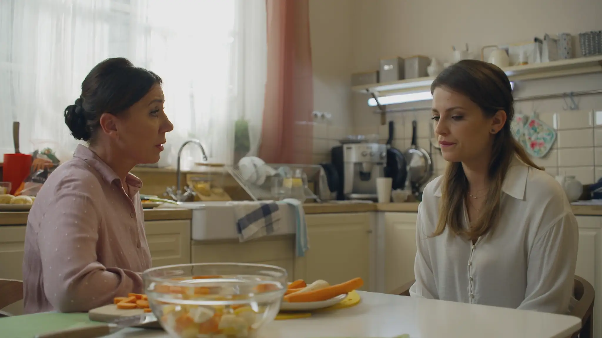 Naďa (Martina Zábranská) a Zuzana (Gabika Dzuríková)