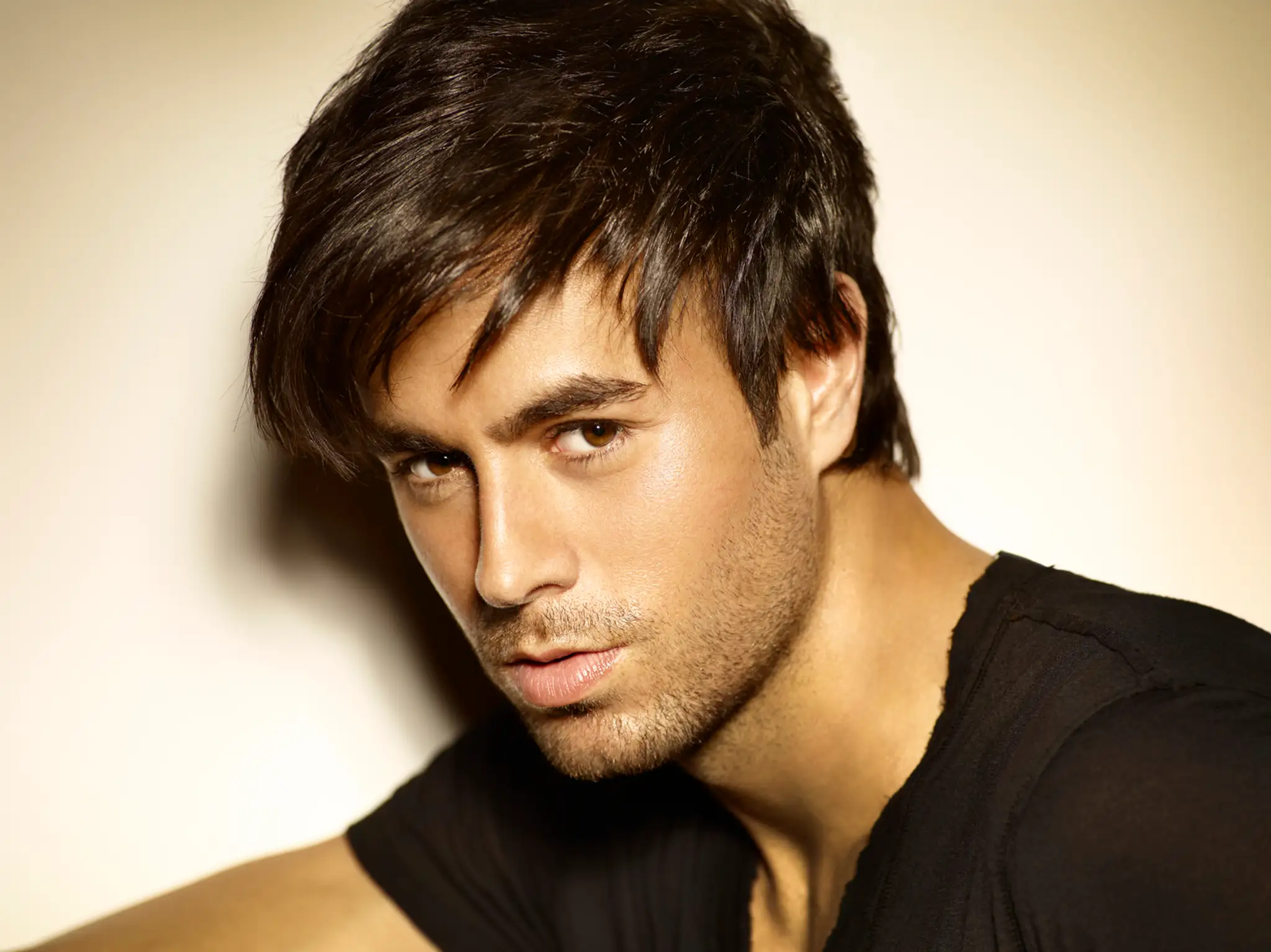 enrique_iglesias-normal.jpg