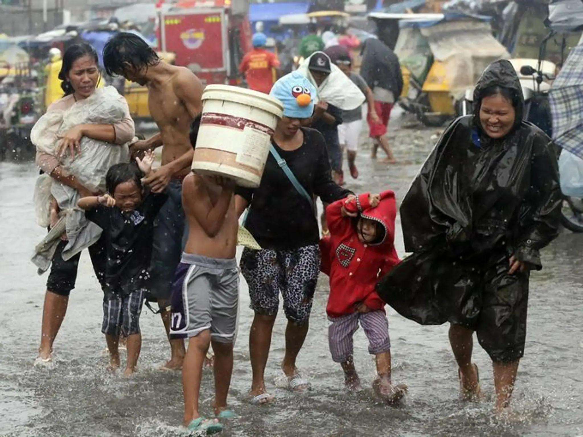 1405510285004-EPA-PHILIPPINES-WEATHER-TYPHOON-RAMMASUN.jpg