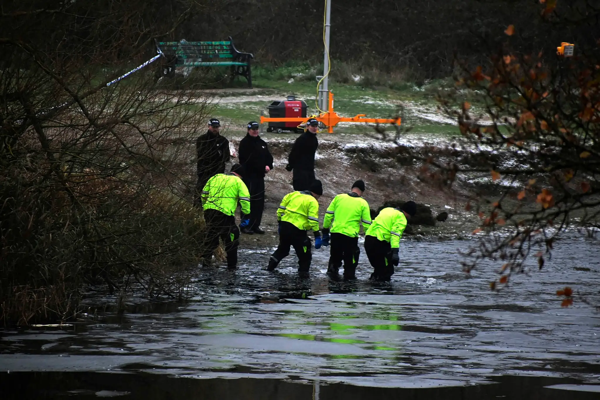 Policajti v Británii.