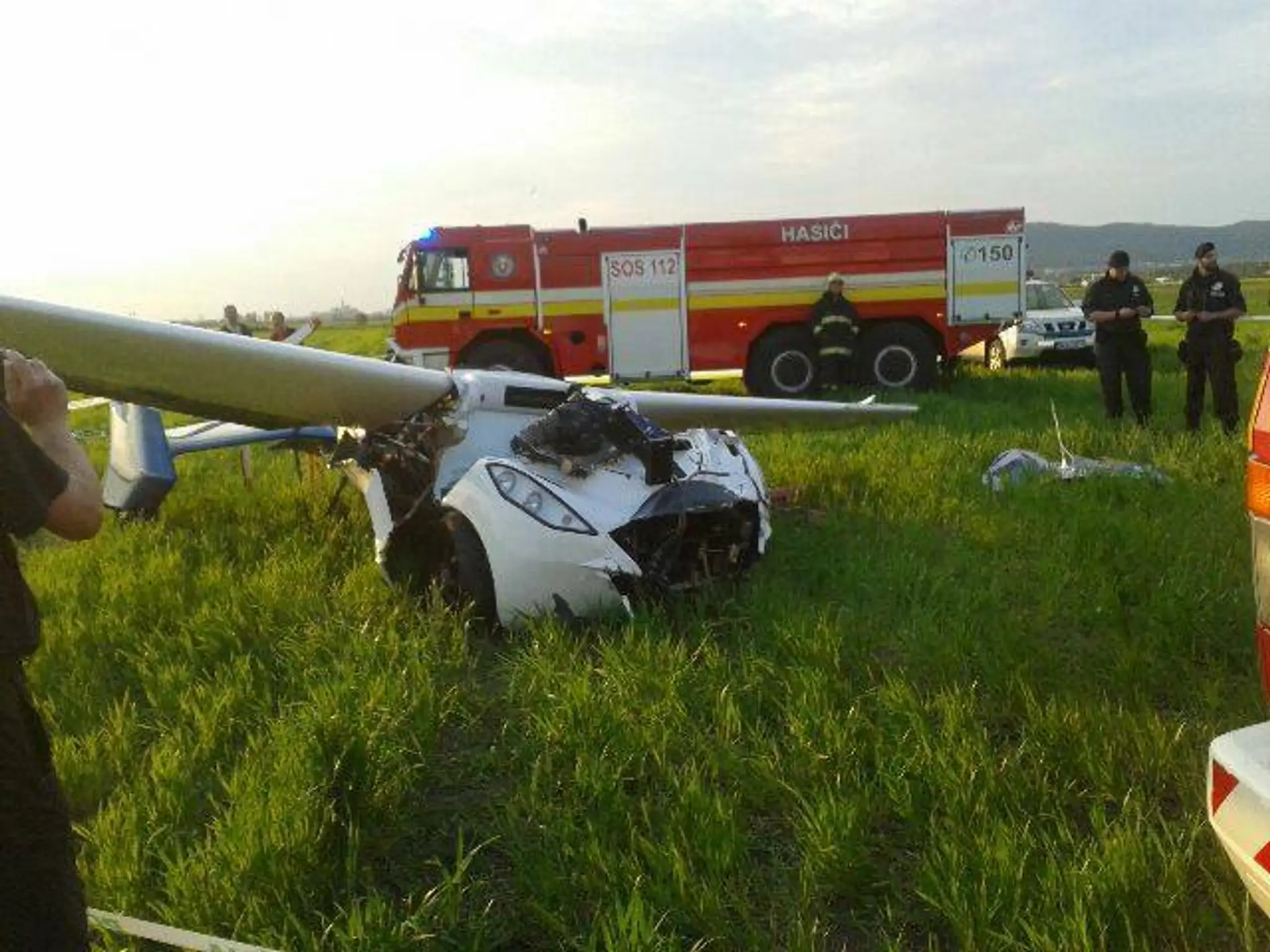 Na letisku v Nitre - Janíkovciach spadol aeromobil.