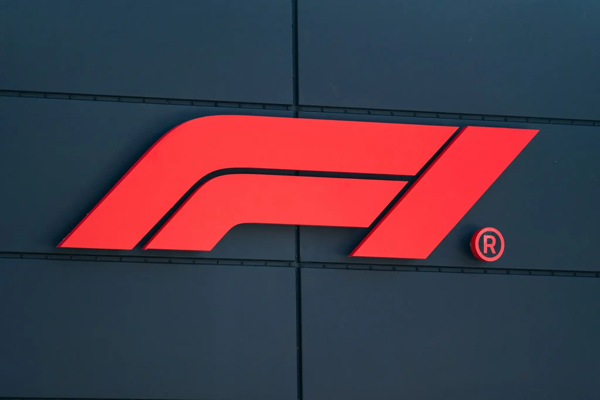F1