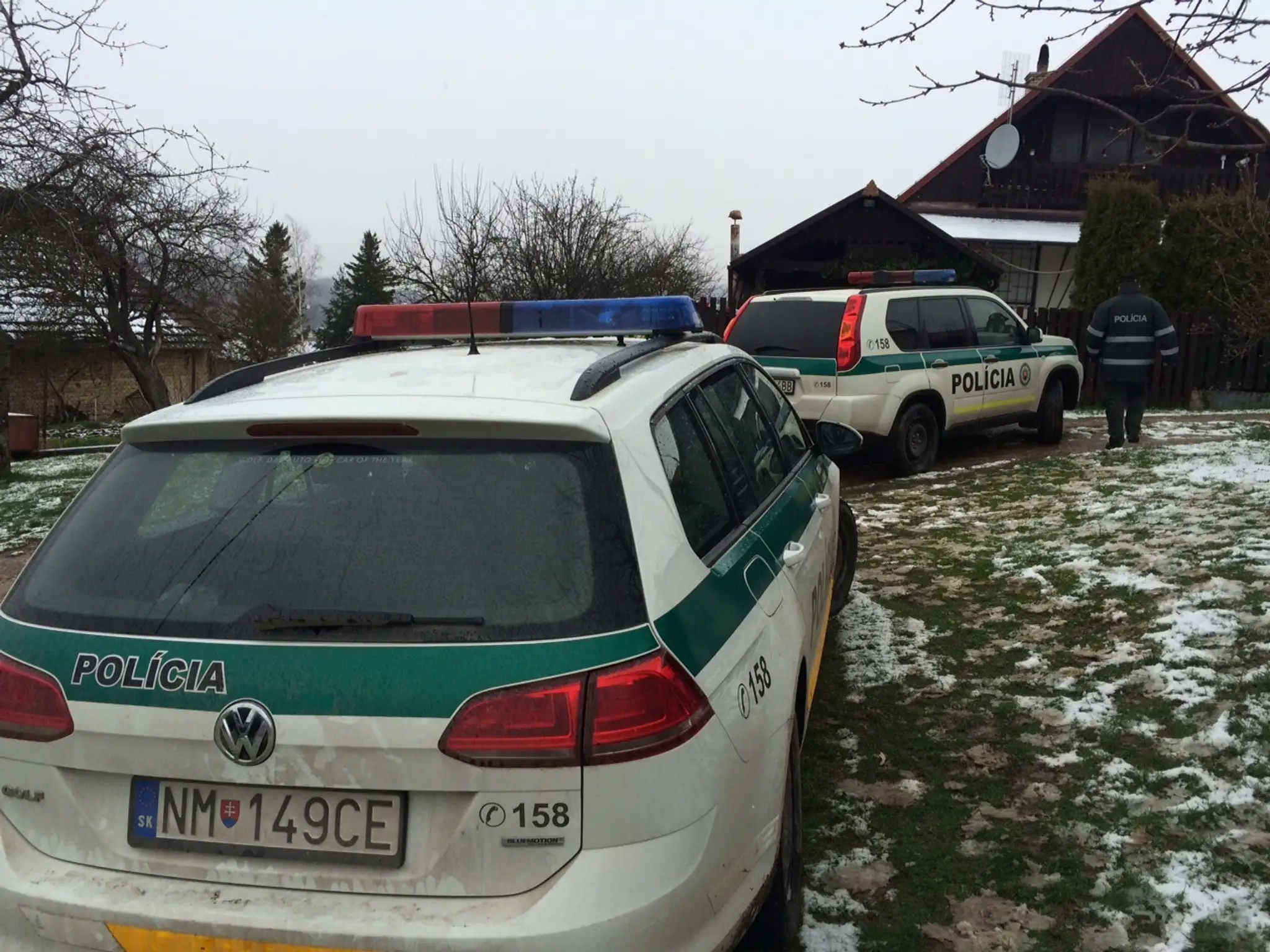 Policajný zásah v obci Lubina.