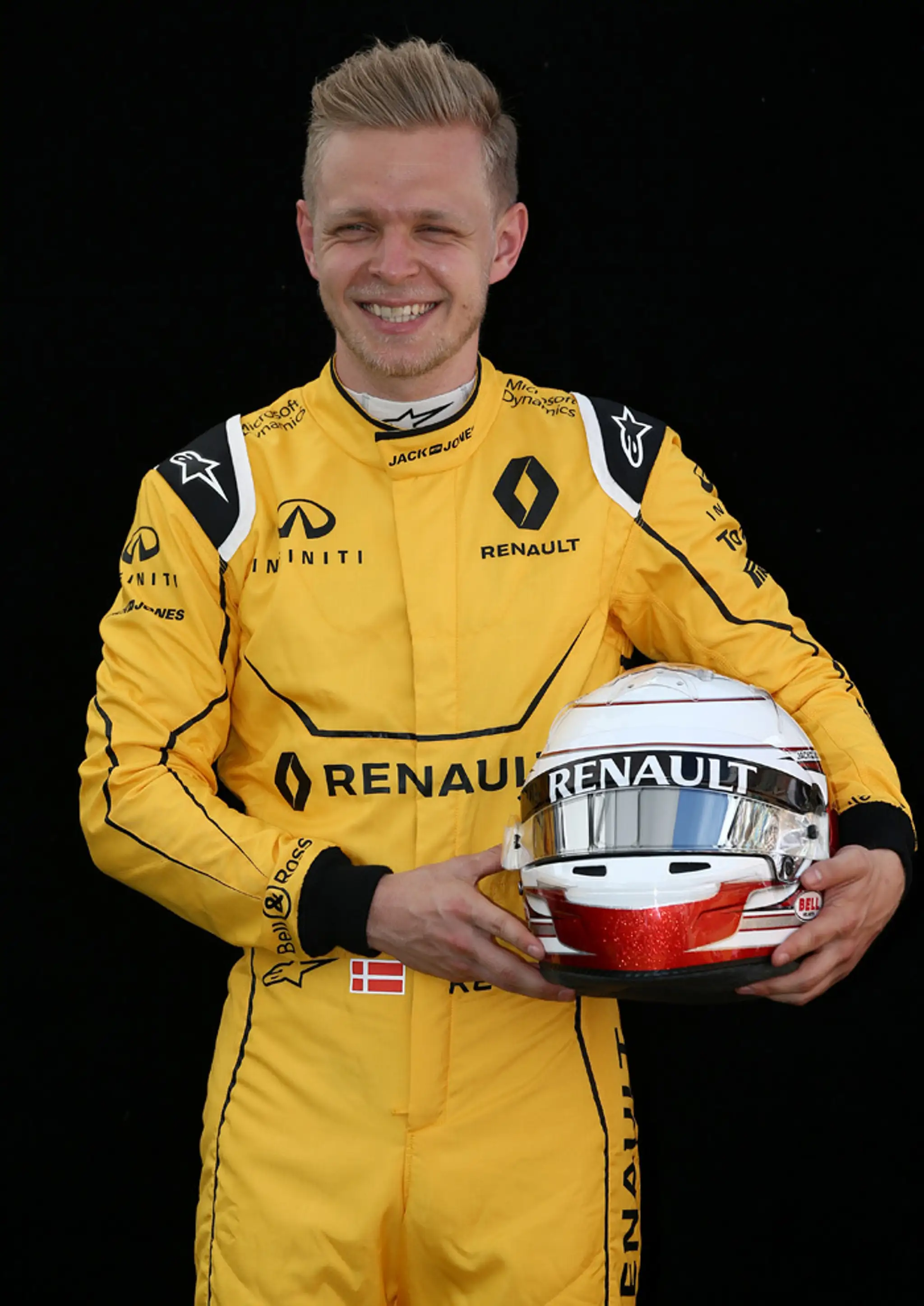 Dánsky jazdec tímu Renault Kevin Magnussen.