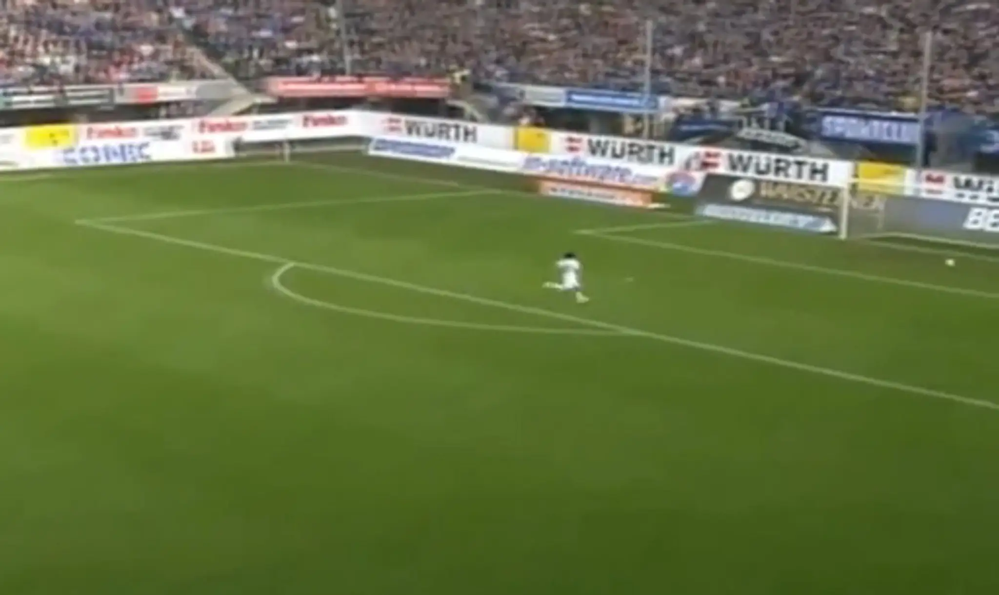 Gol v bráne.jpg