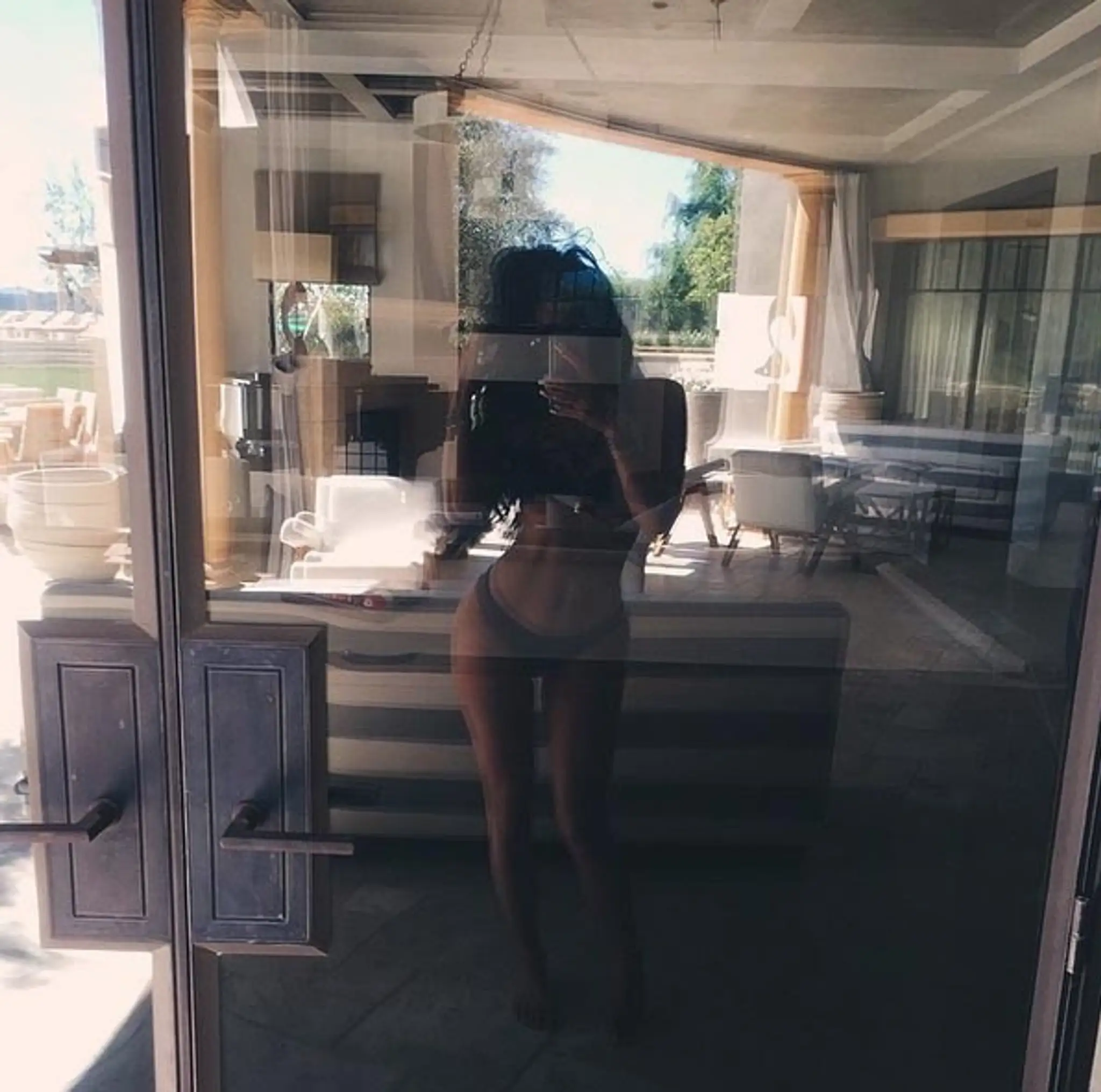 kylie1.jpg