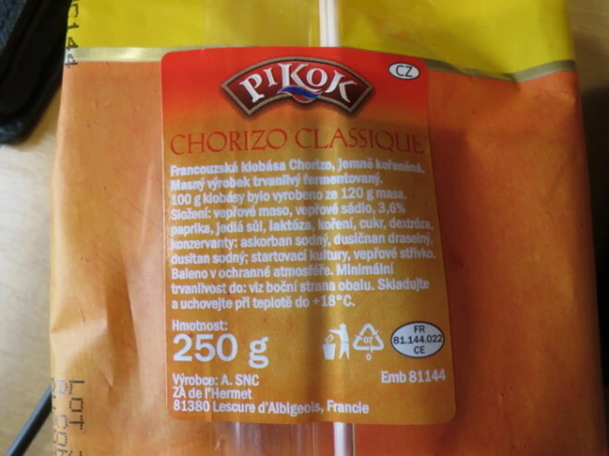 V Lidli objavili falšované klobásy a syr. 