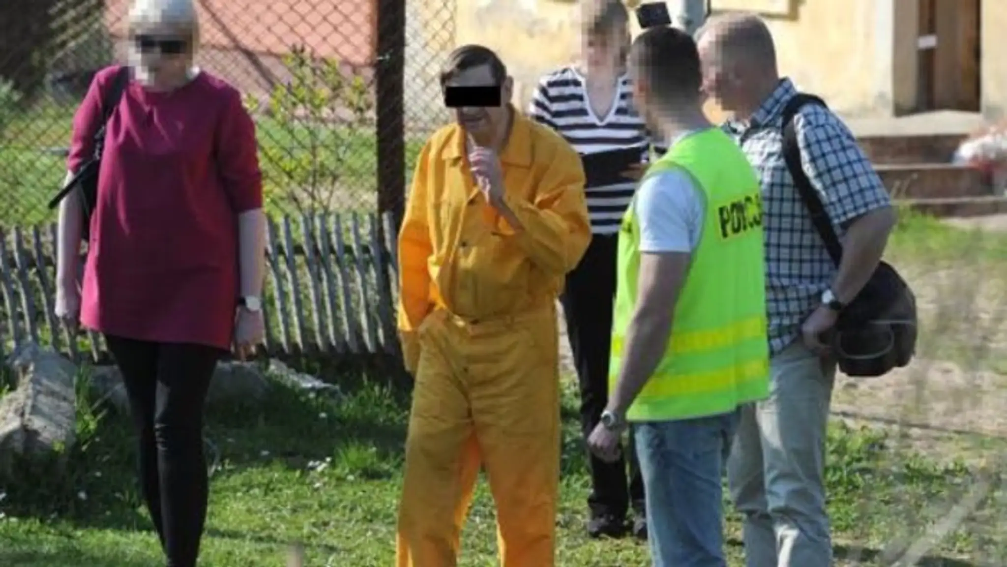 Poliak zo žiarlivosti dobil svoju manželku kladivom.