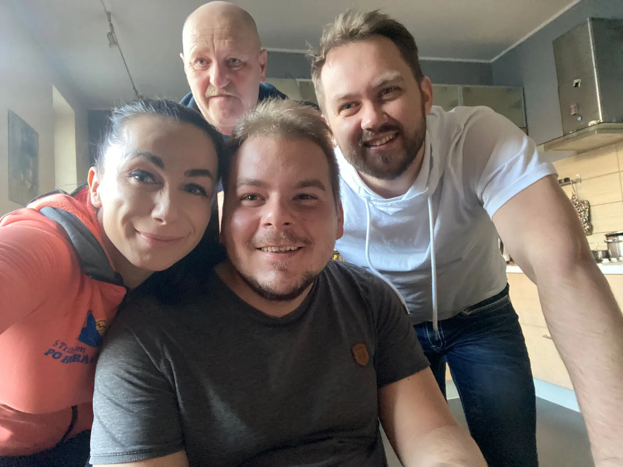 Viktor Serebryakov a Matej Džadoň sa v Užhorode stretli so štábom TV Markíza, ktorý monitoruje situáciu na hraniciach.