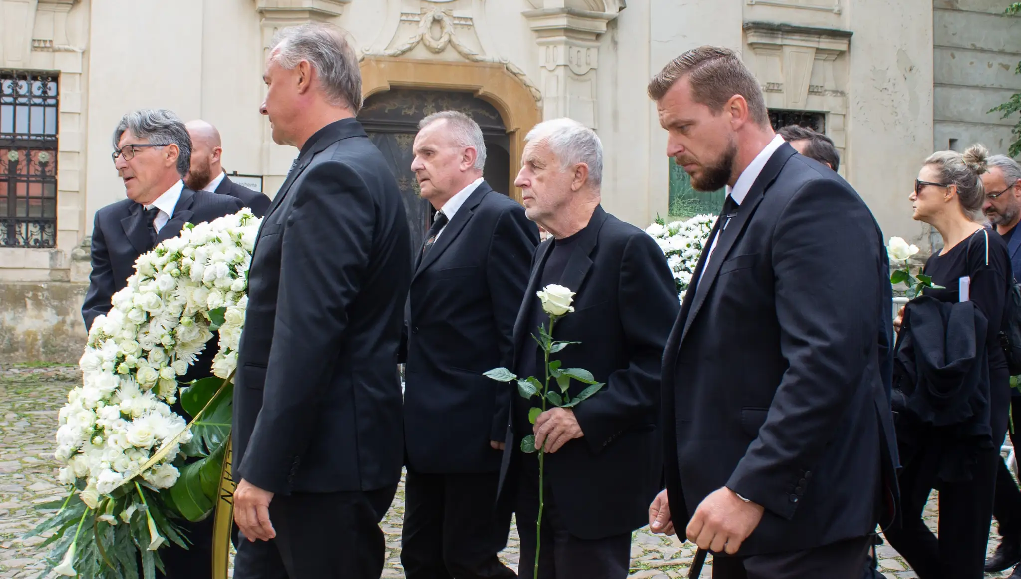 Posledná rozlúčka s Vašom patejdlom.