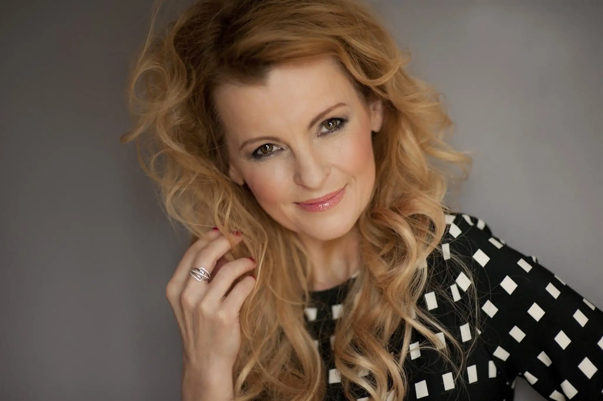 Iveta Bartošová