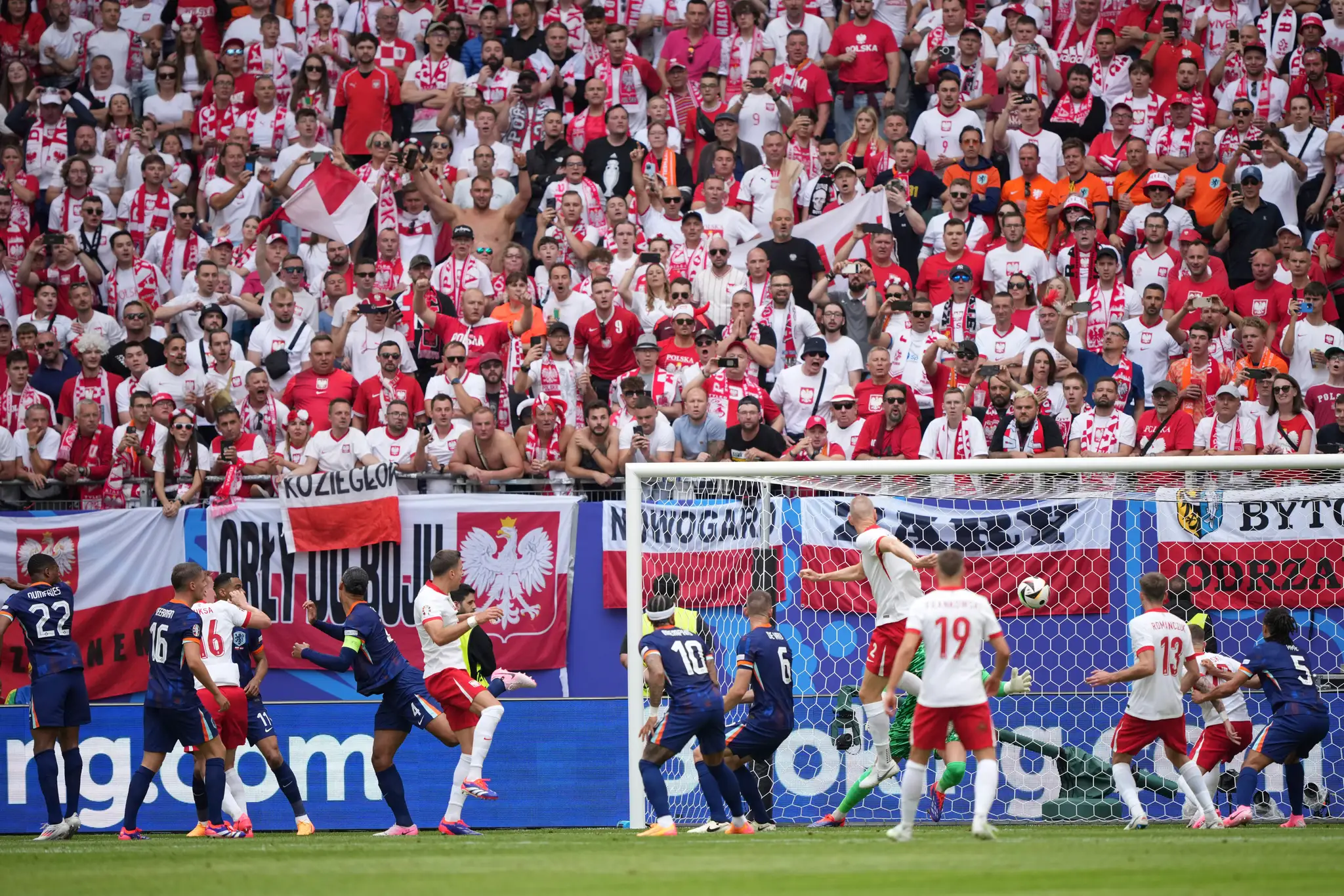 Poľsko - Holandsko 1:2 (EURO 2024).
