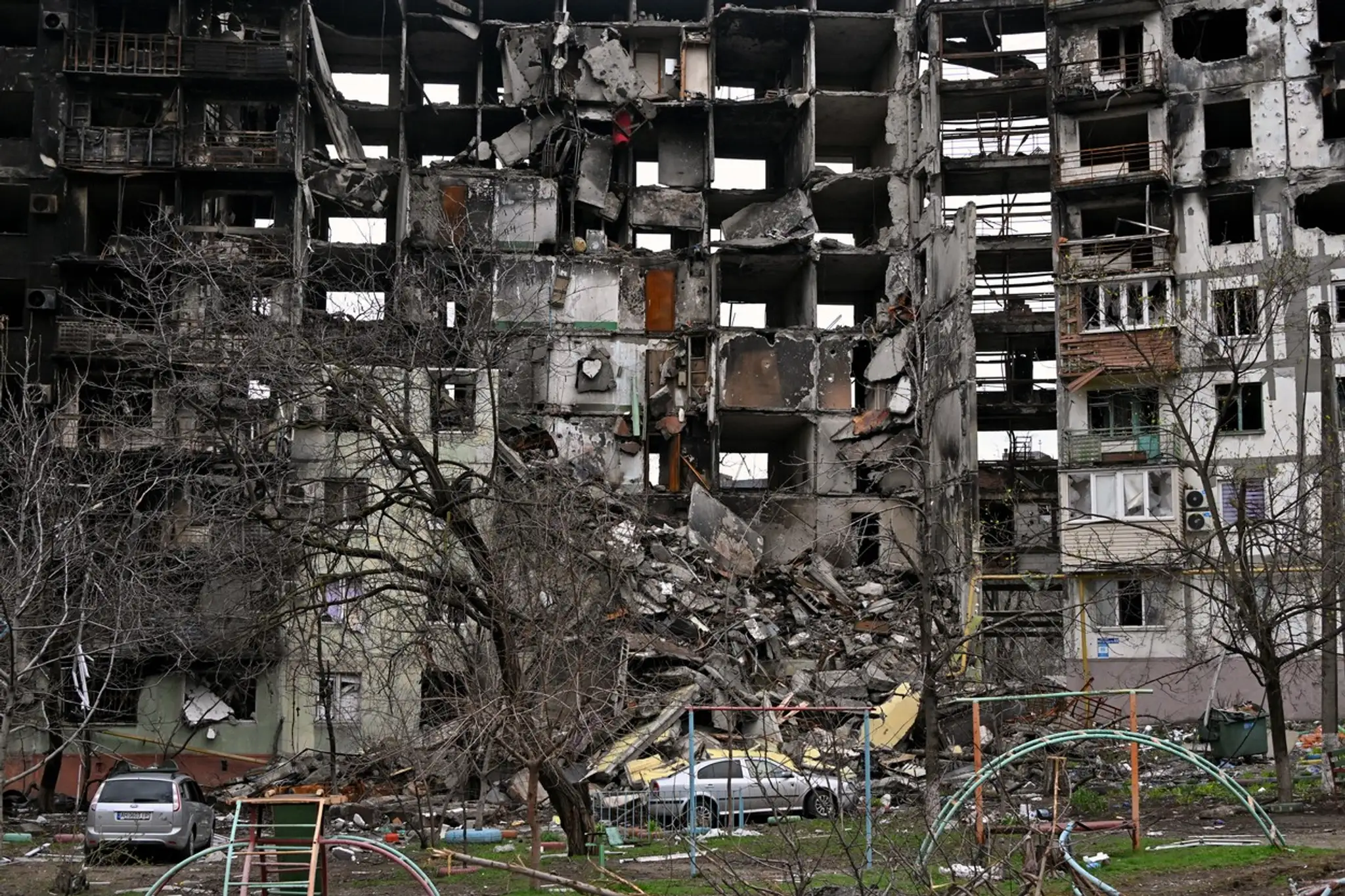 Zničený Mariupol