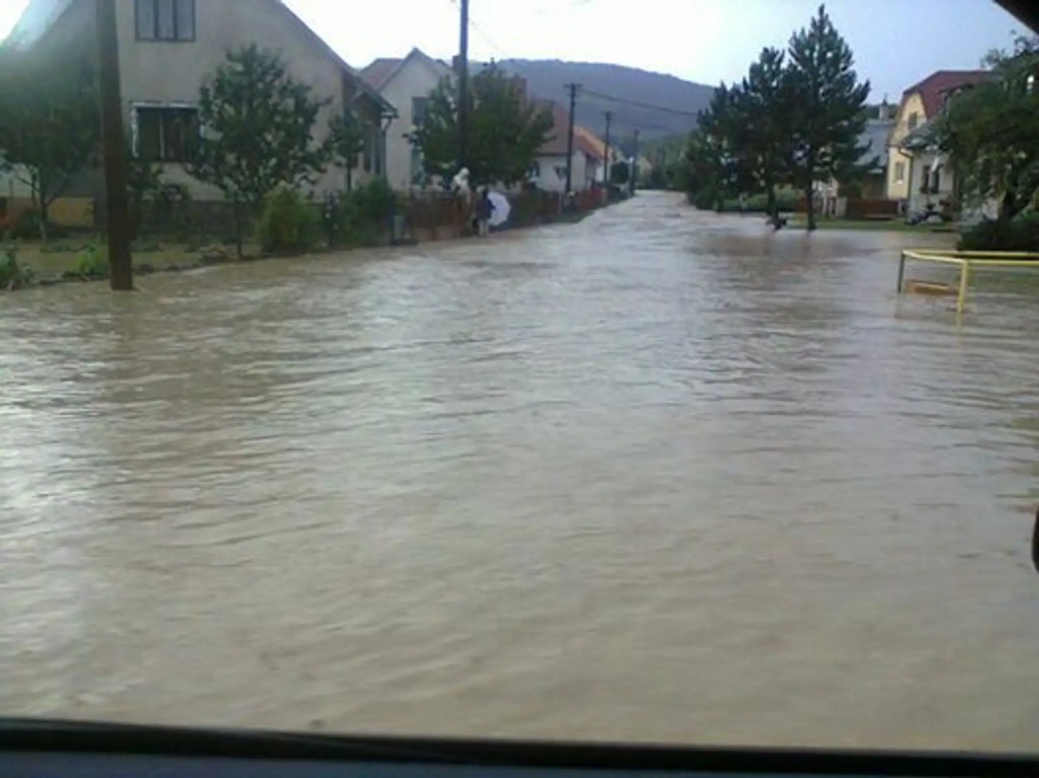 Záplavy v Zborove, okres Bardejov.