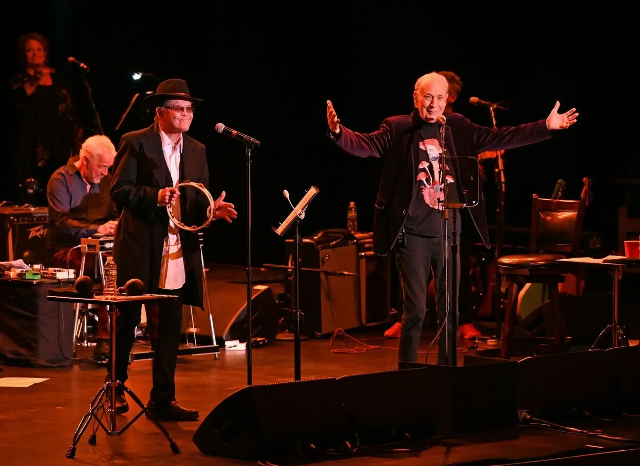 Michael Nesmith (na snímke vpravo) na 55. Anniversary Farewell Tour na Floride