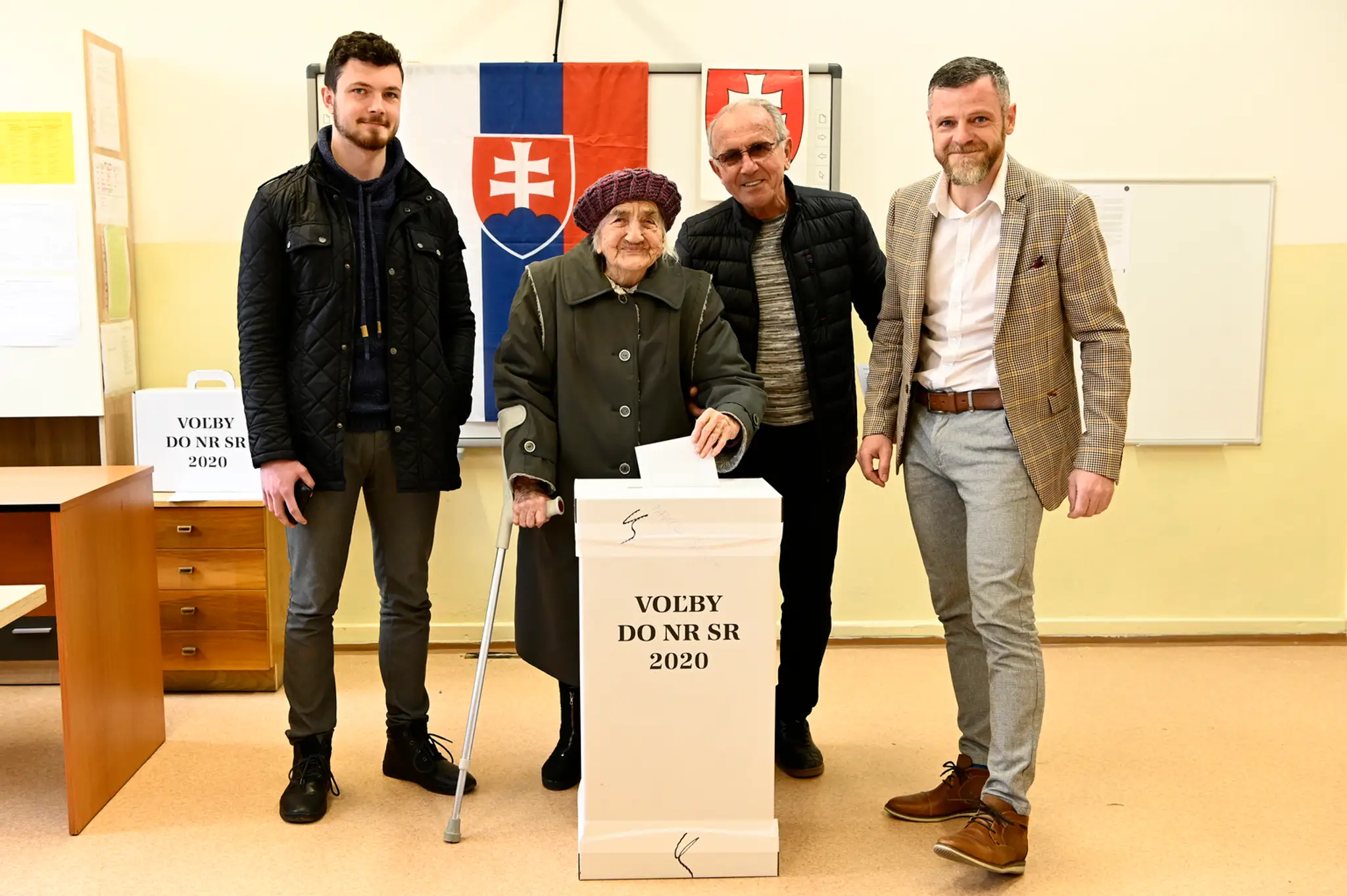 Heslom bolo nielen si zaplávať, ale ísť aj voliť.