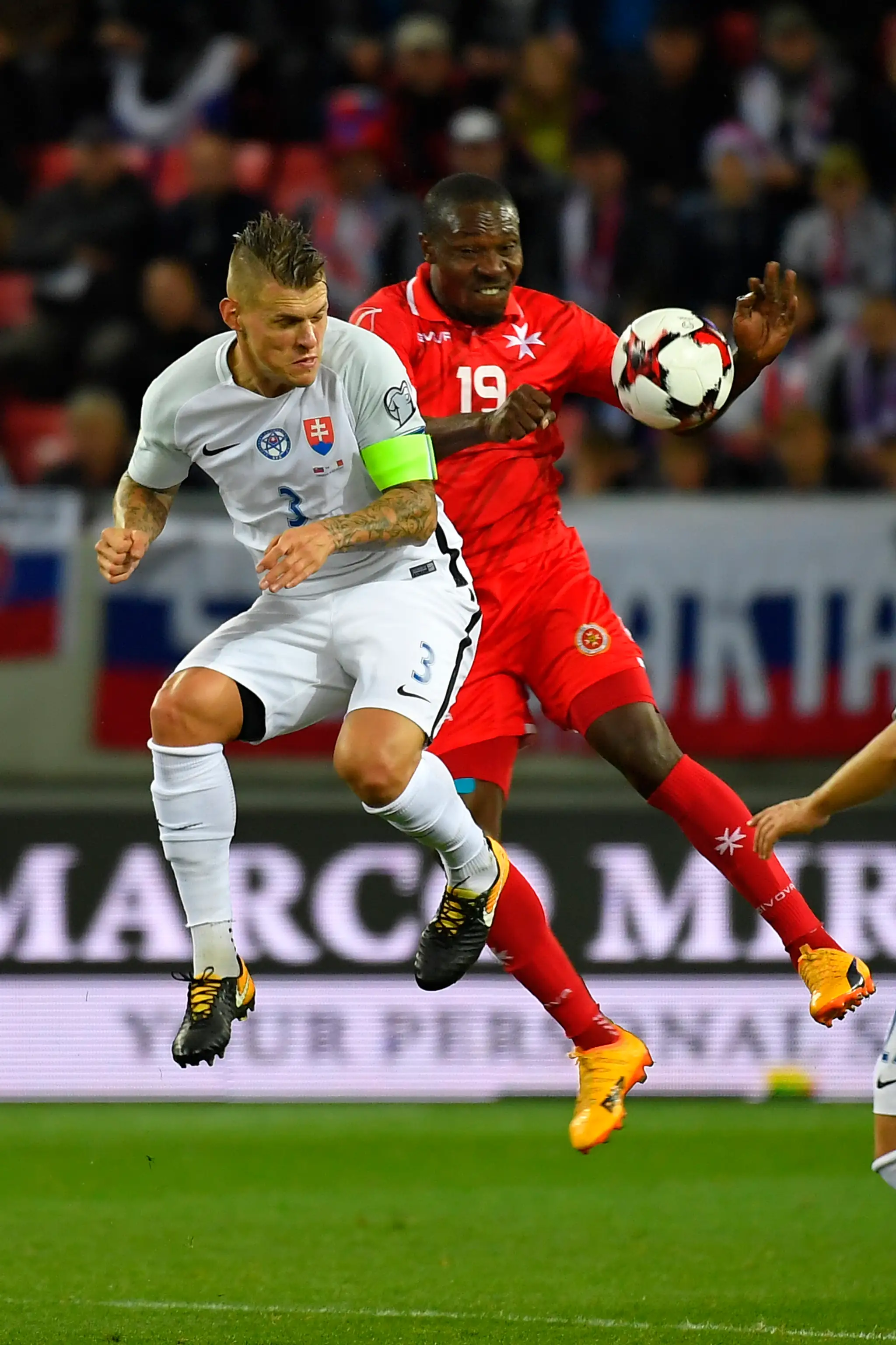 Fanúšikovia Slovenska počas kvalifikačného zápasu.
