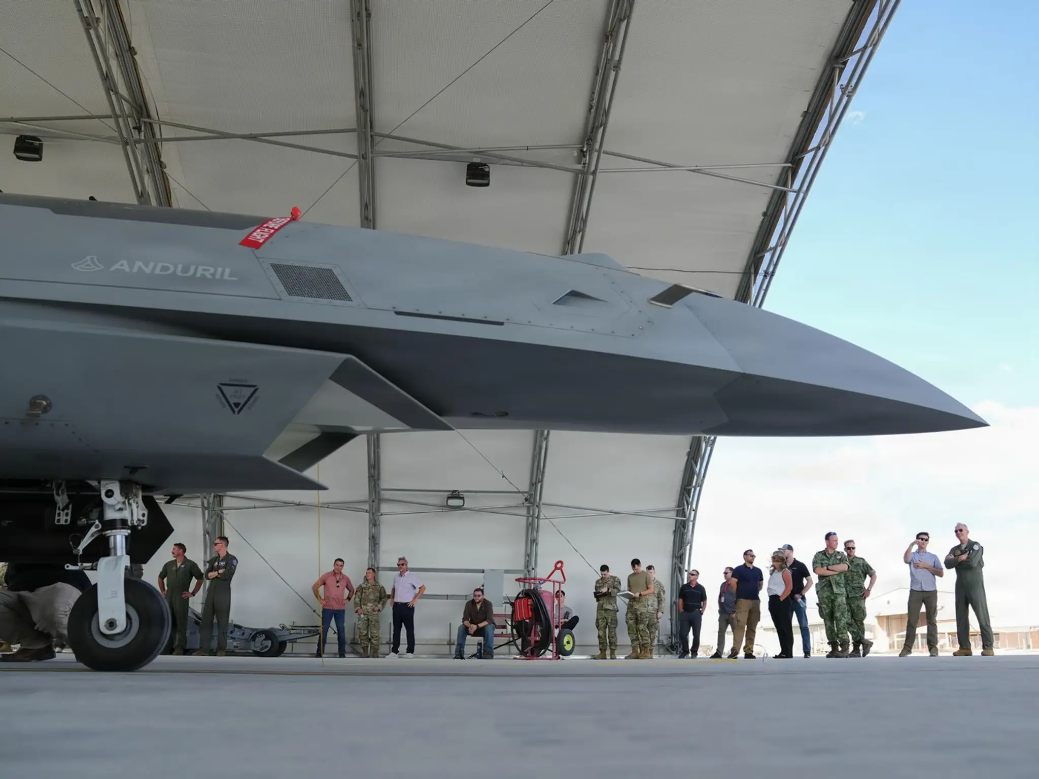 Bezpilotná stíhačka YFQ-44A Fury.